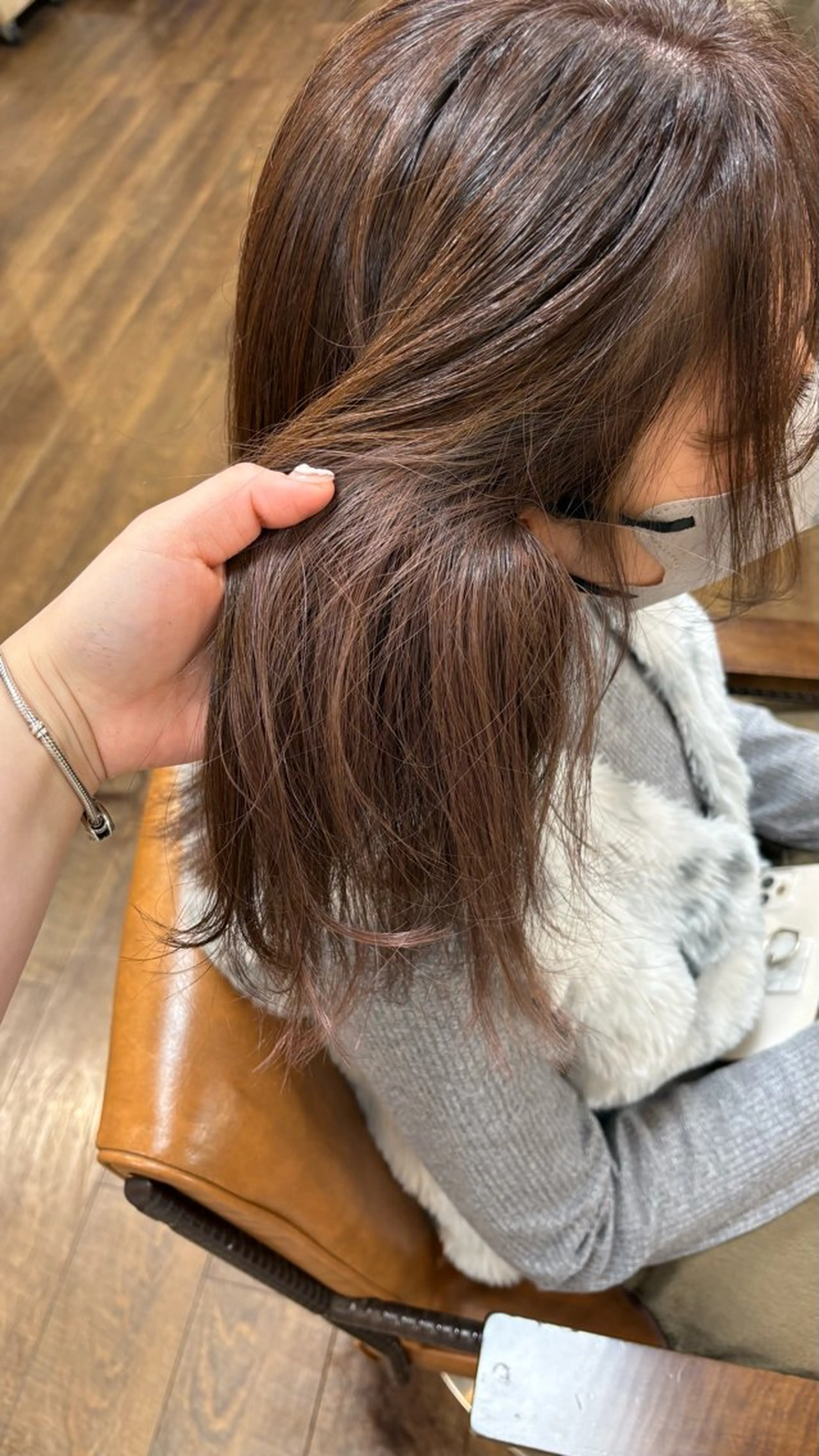 セミロング カラー ベージュカラー ピンクカラー ピンクベージュ ヘアカラー chacha blanc元山のヘアスタイル