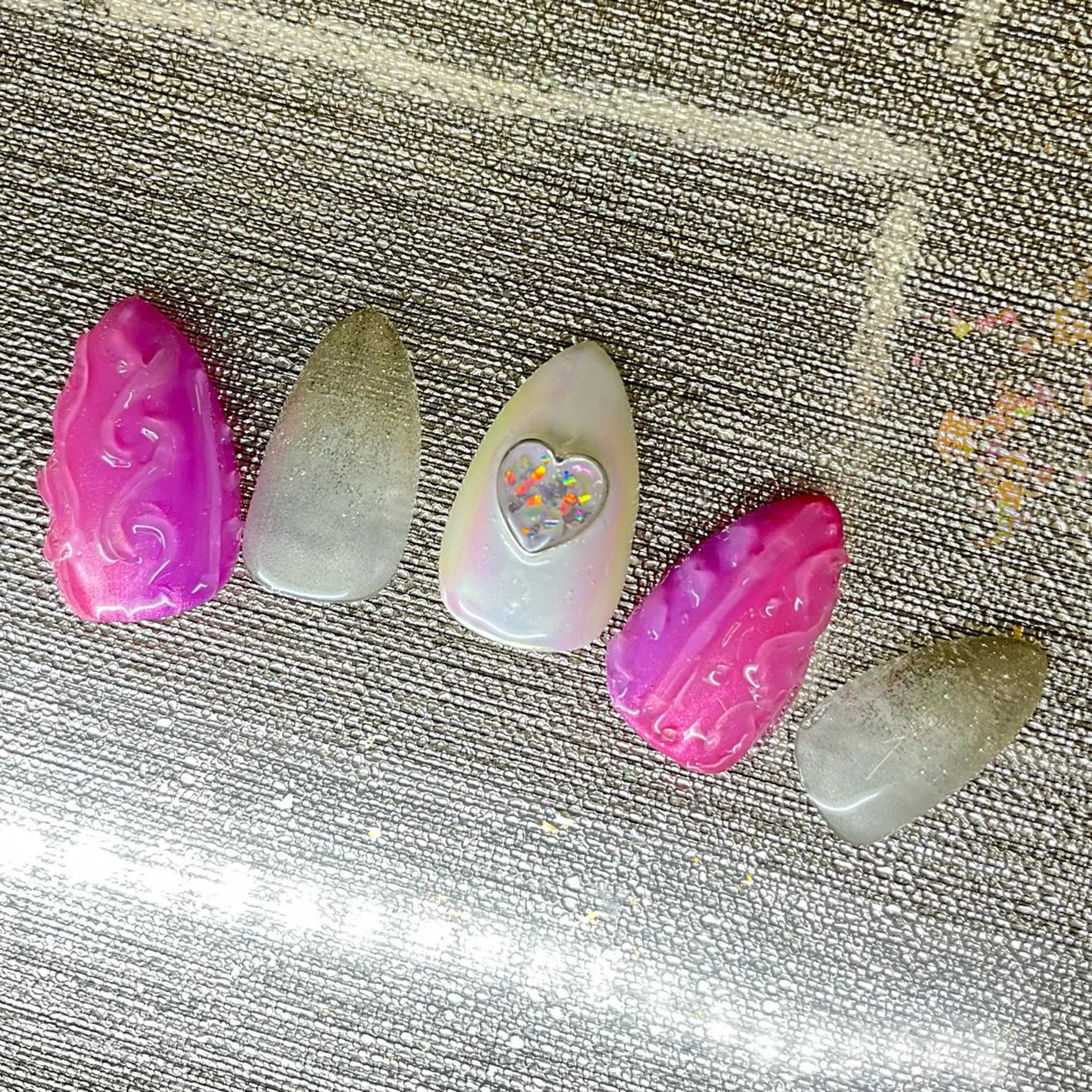 ネイル nail Eclat所属・志賀野 美喜のネイルデザイン