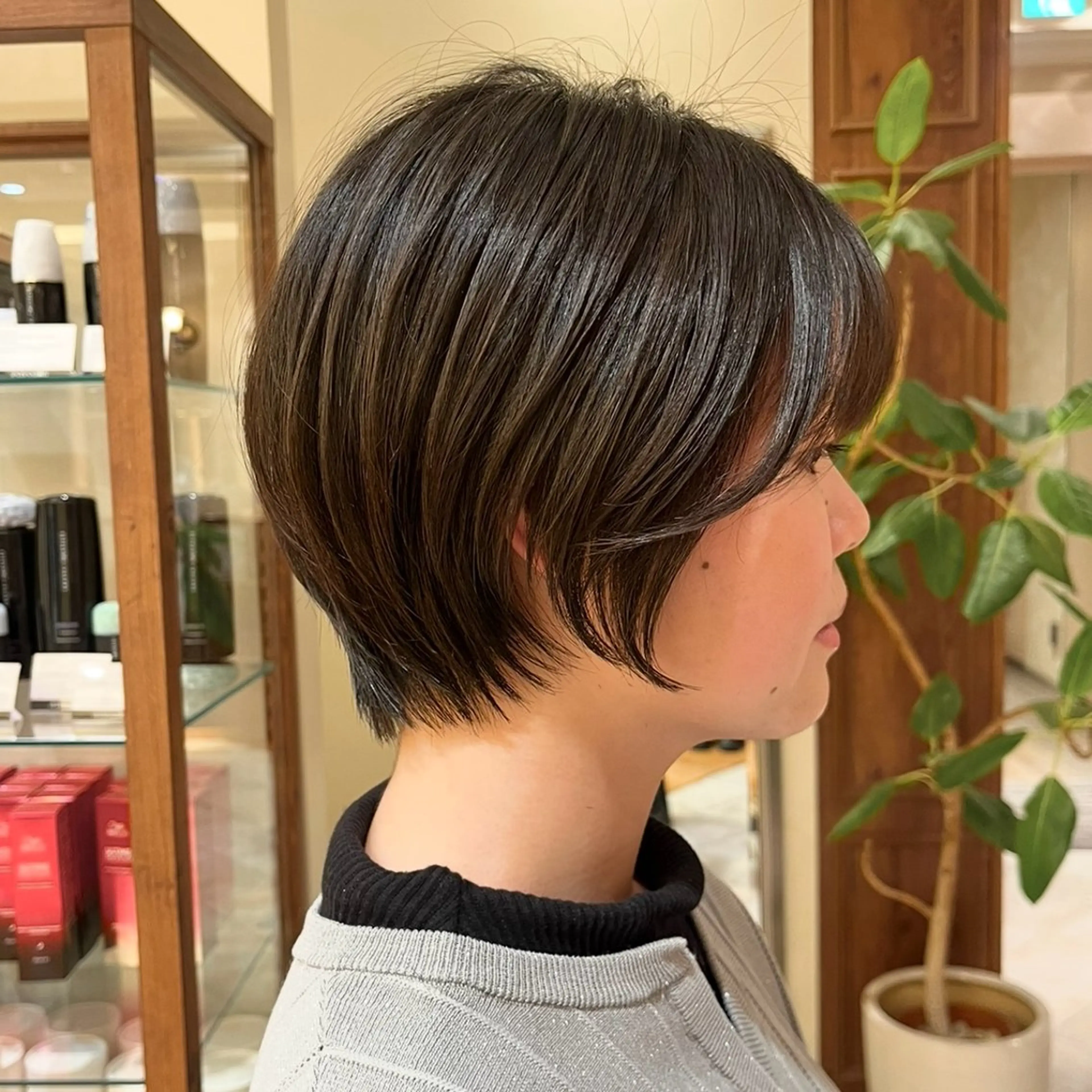 ショート ショートヘア 小顔カット ショートカット / 銀座/ 青山莉奈のヘアスタイル