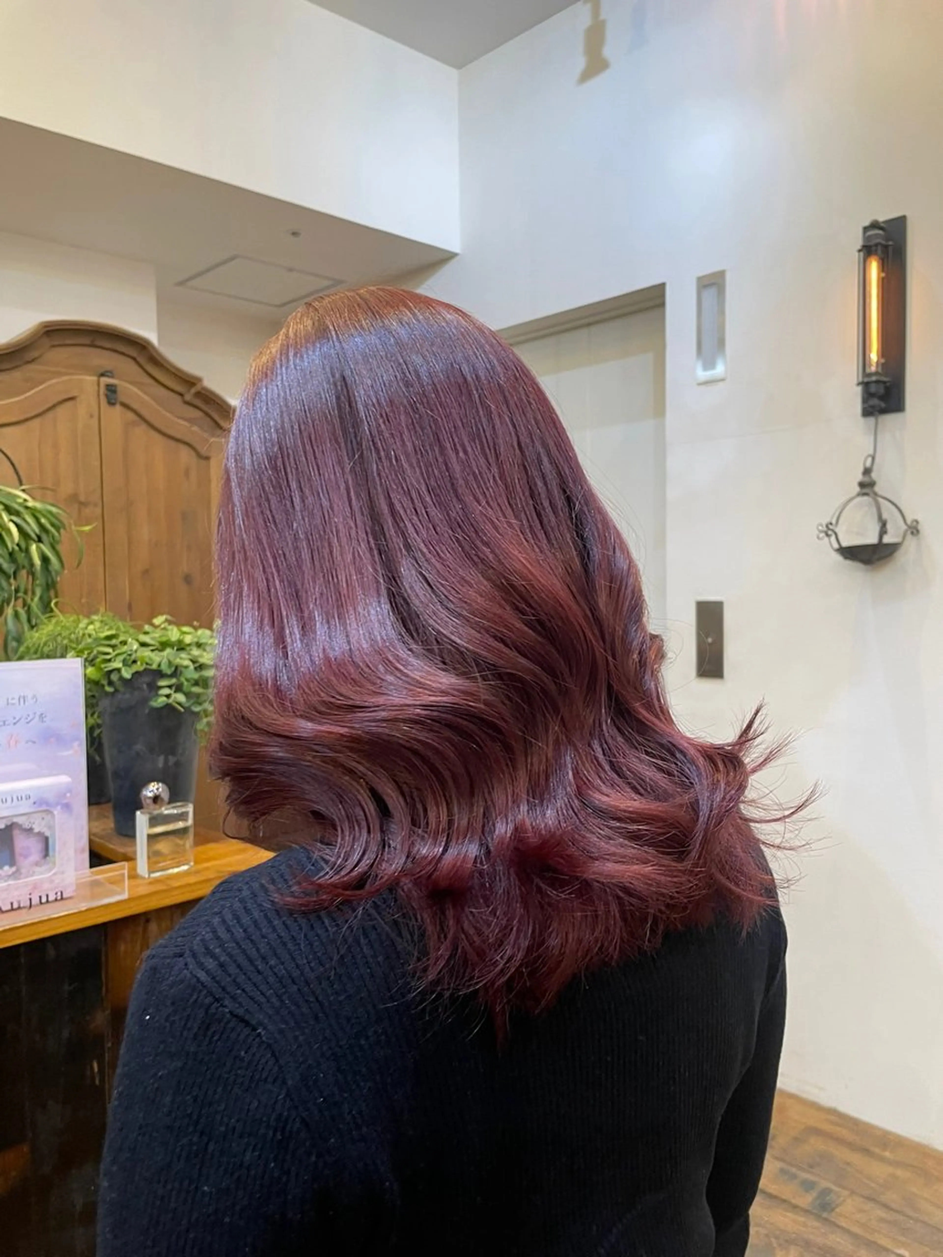 セミロング カラー ブリーチ 透明感カラー ダブルカラー ブリーチなしカラー ピンクカラー 似合わせカット‪// 鶴我万唯華のヘアスタイル