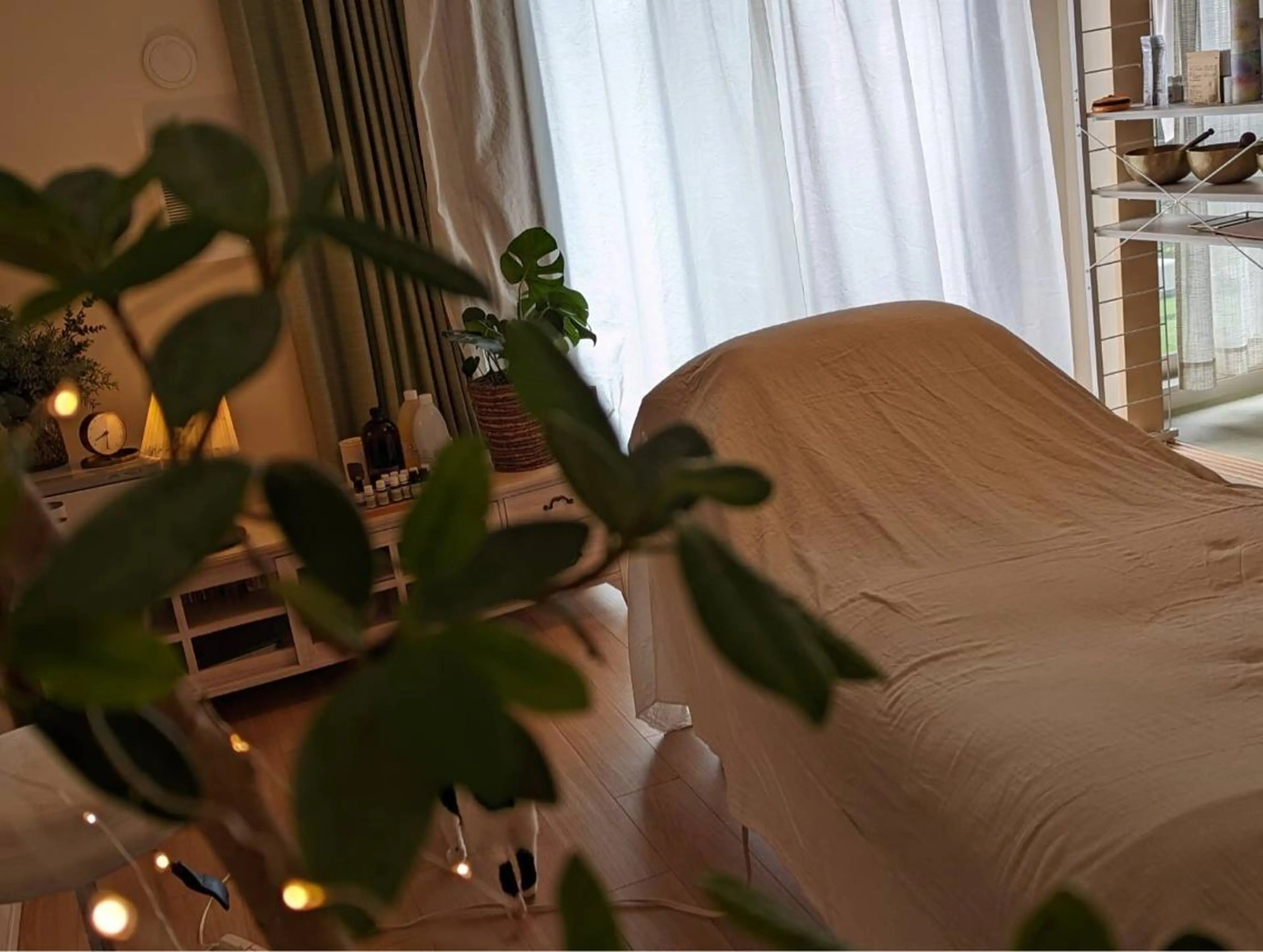 stress care salon　海と猫所属・小顔salon 古田琴のエステ・リラクイメージ