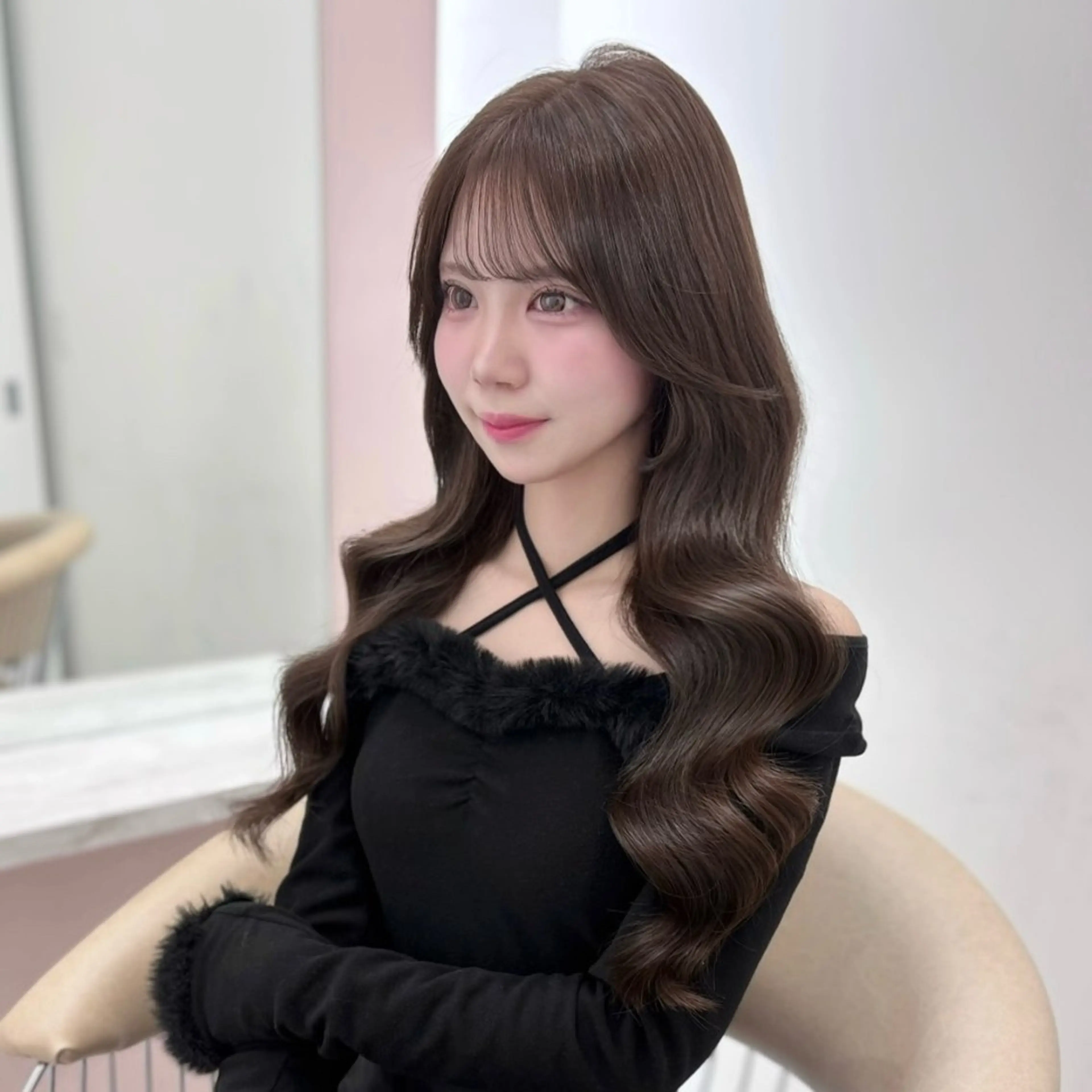 ロング カラー 顔周りカット 似合わせカット カット ヘアカラー 𝑁𝑂𝐼𝑆𝑀 🎀 yume ✧₊のヘアスタイル