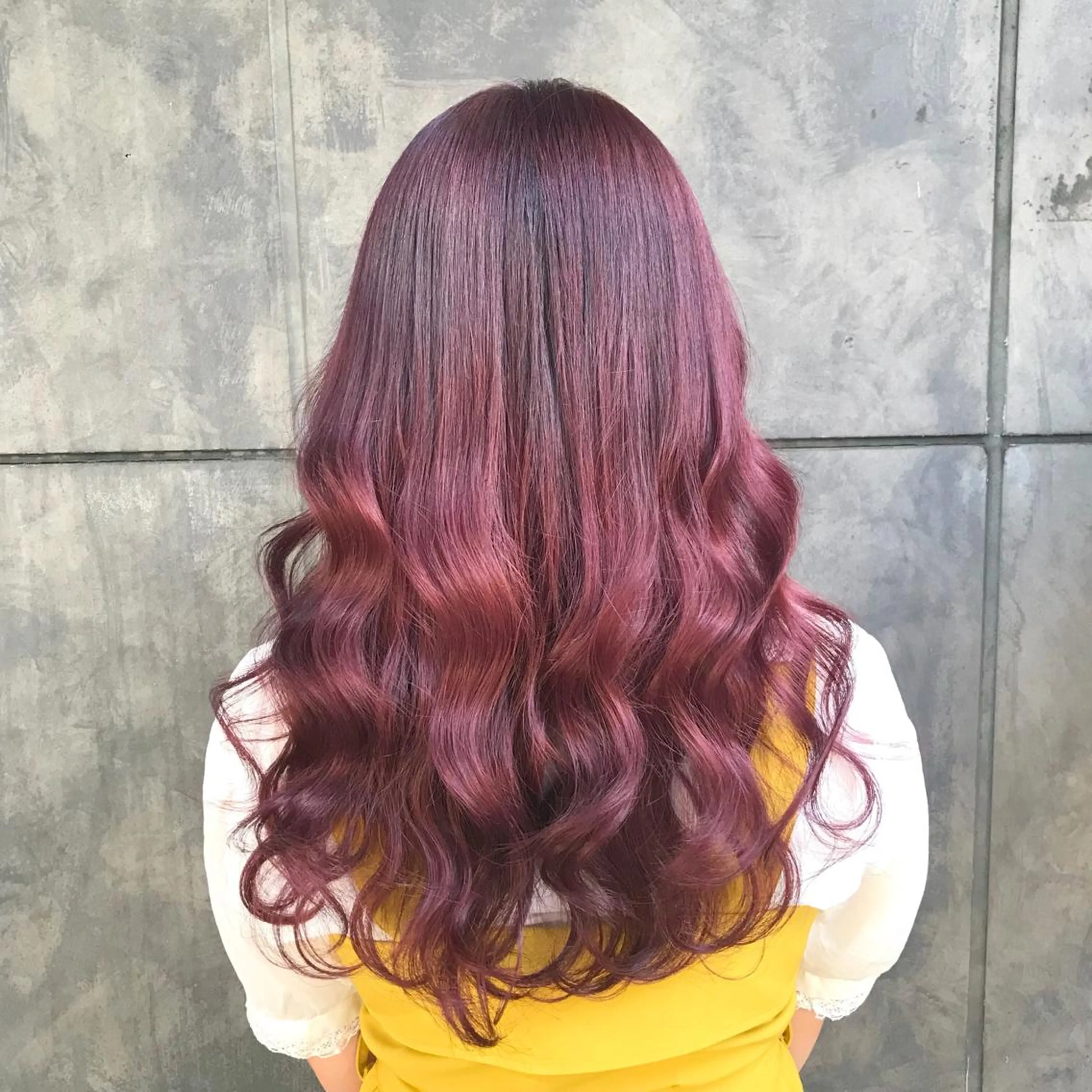 ロング カラー ブリーチ グラデーションカラー ピンクカラー ヨシンモリ ムルギョル巻き サロウィン所属・K-POP好き美容師 🇰🇷Kai.Yのヘアスタイル