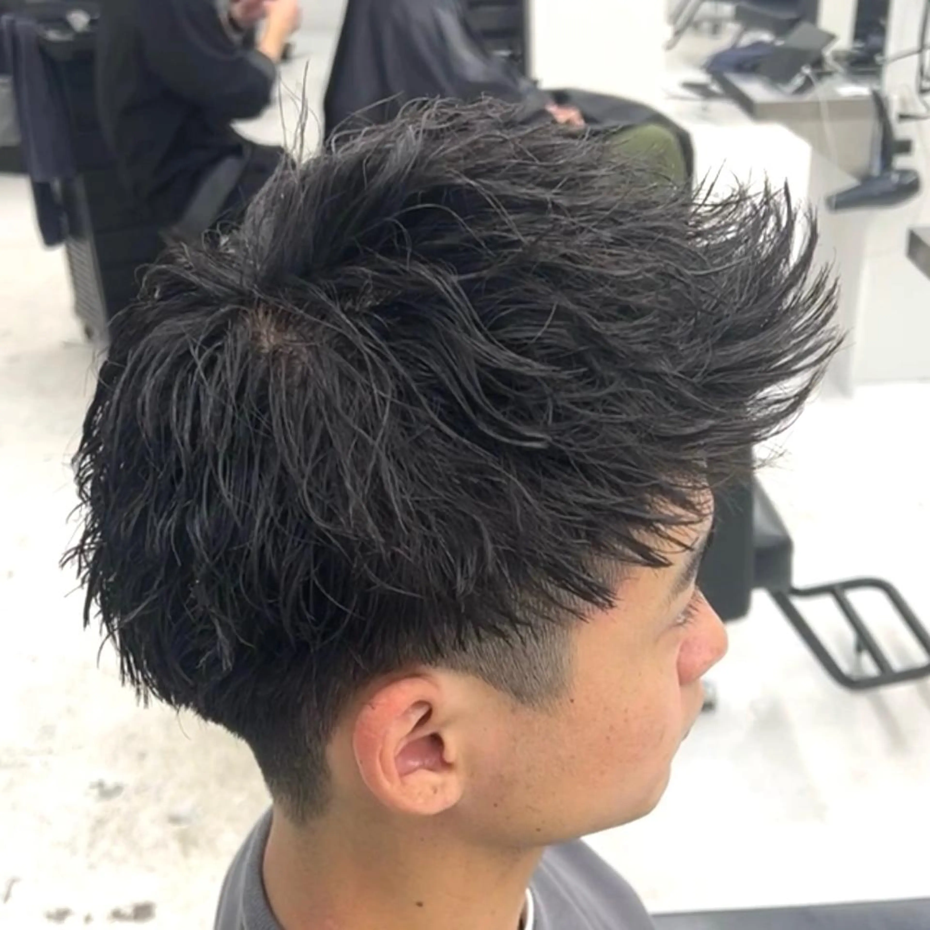 ショート パーマ メンズ アップバング カット パーマ 柏メンズカットパーマ NO.1タイチのヘアスタイル