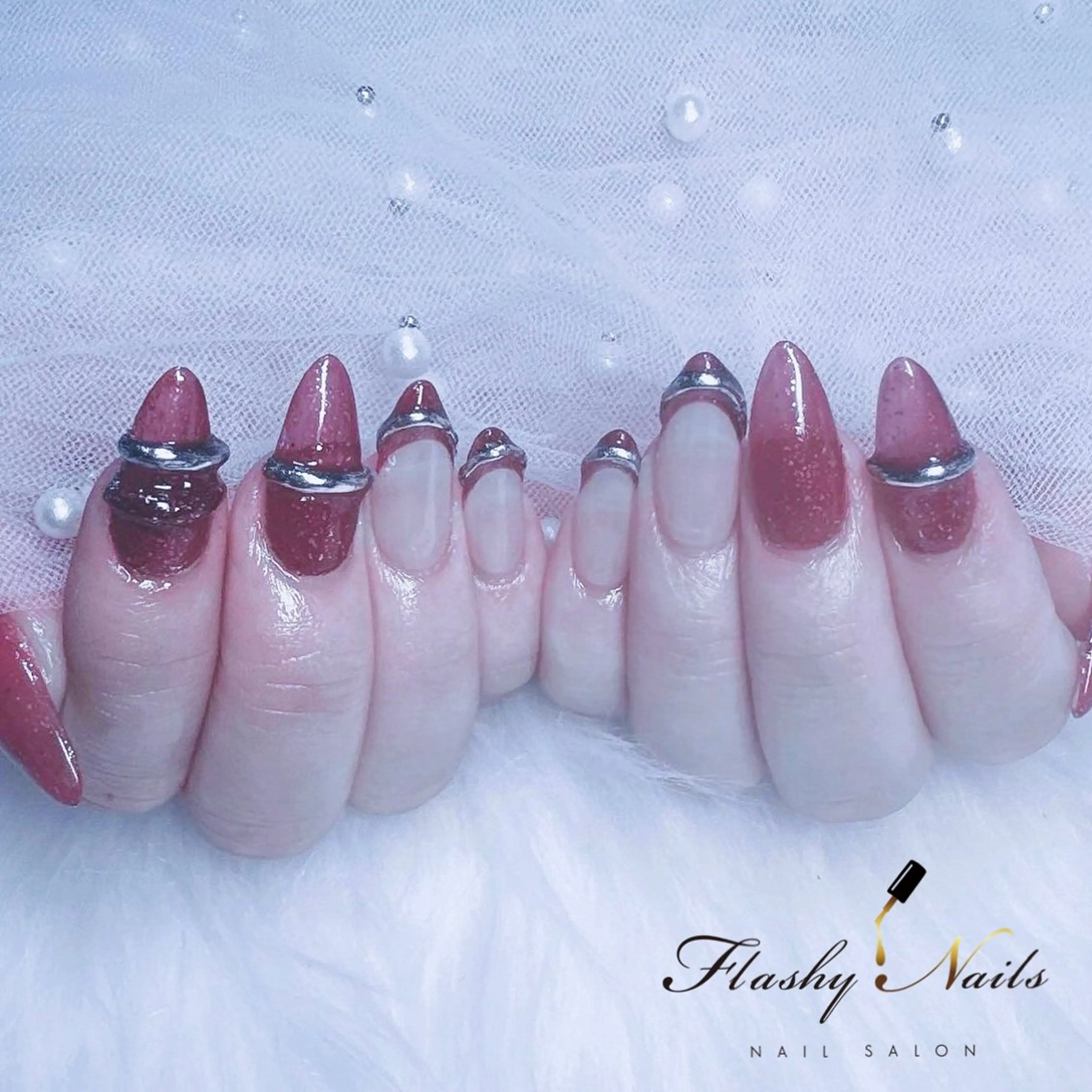 ネイル Flashy Nailsのネイルデザイン