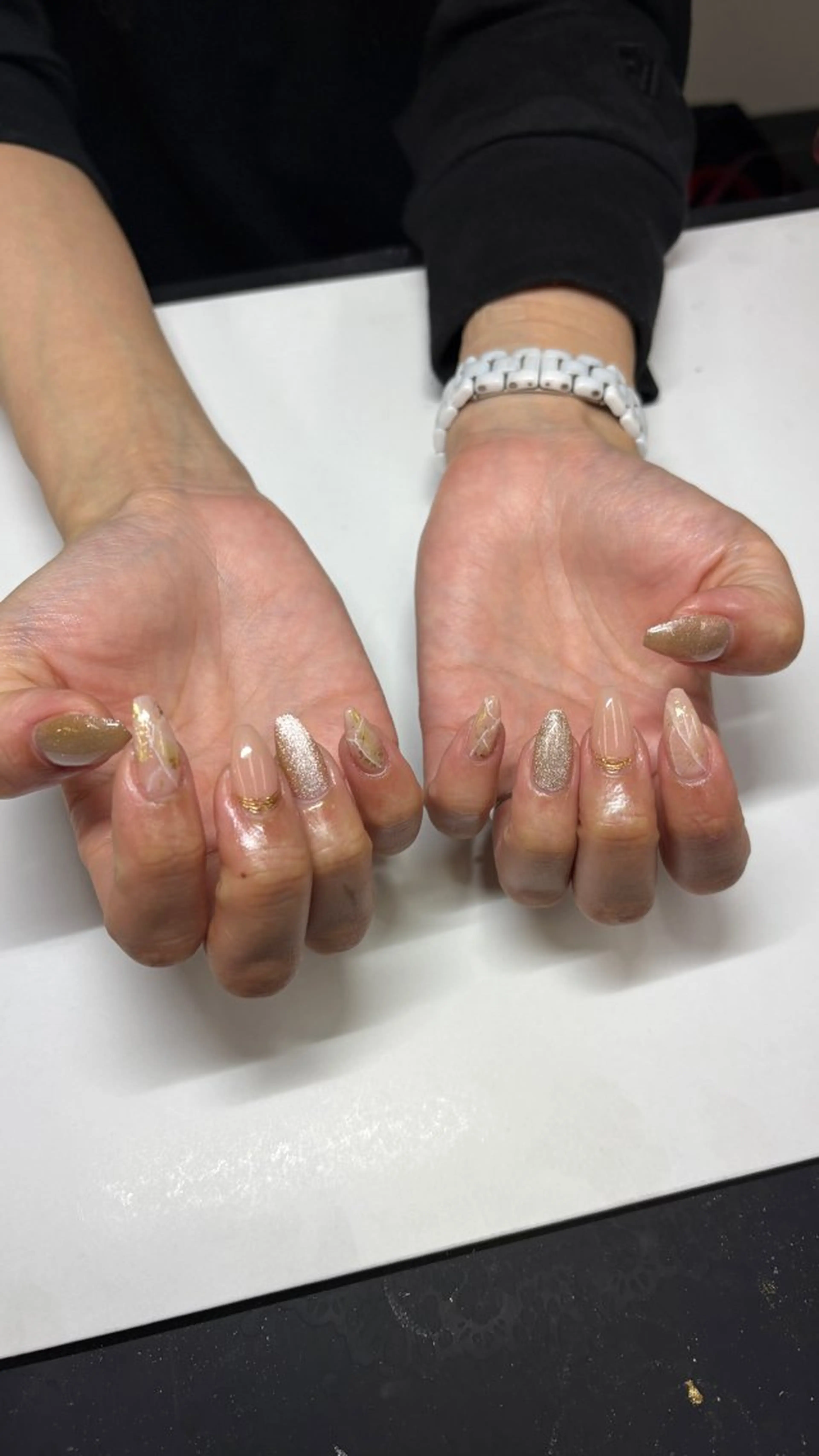 ネイル 大理石ネイル(マーブル) 津崎 玲衣のネイルデザイン