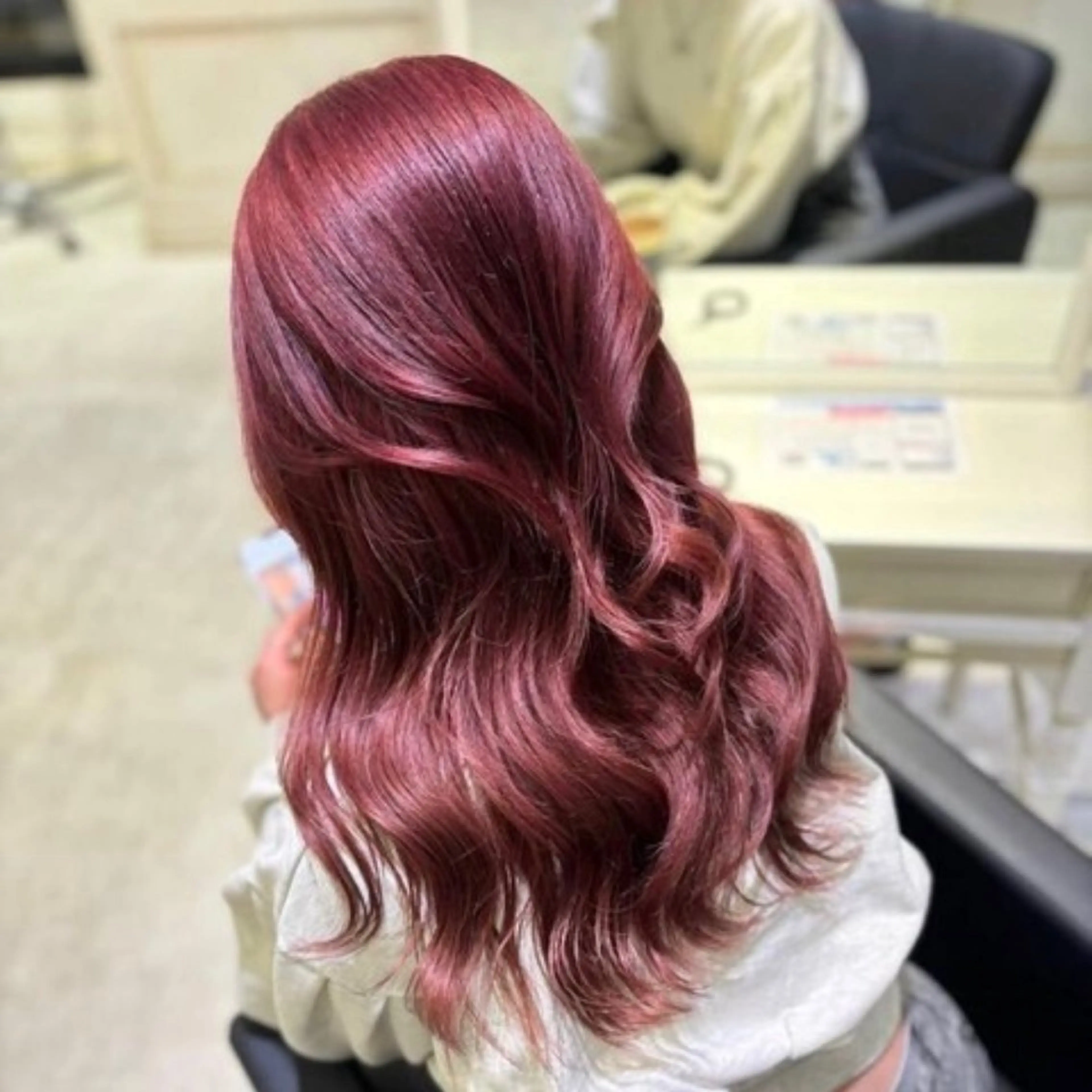 ロング カラー ピンクカラー ロング 💖ブリーチ/暖色 𝐘𝐮𝐢💖のヘアスタイル