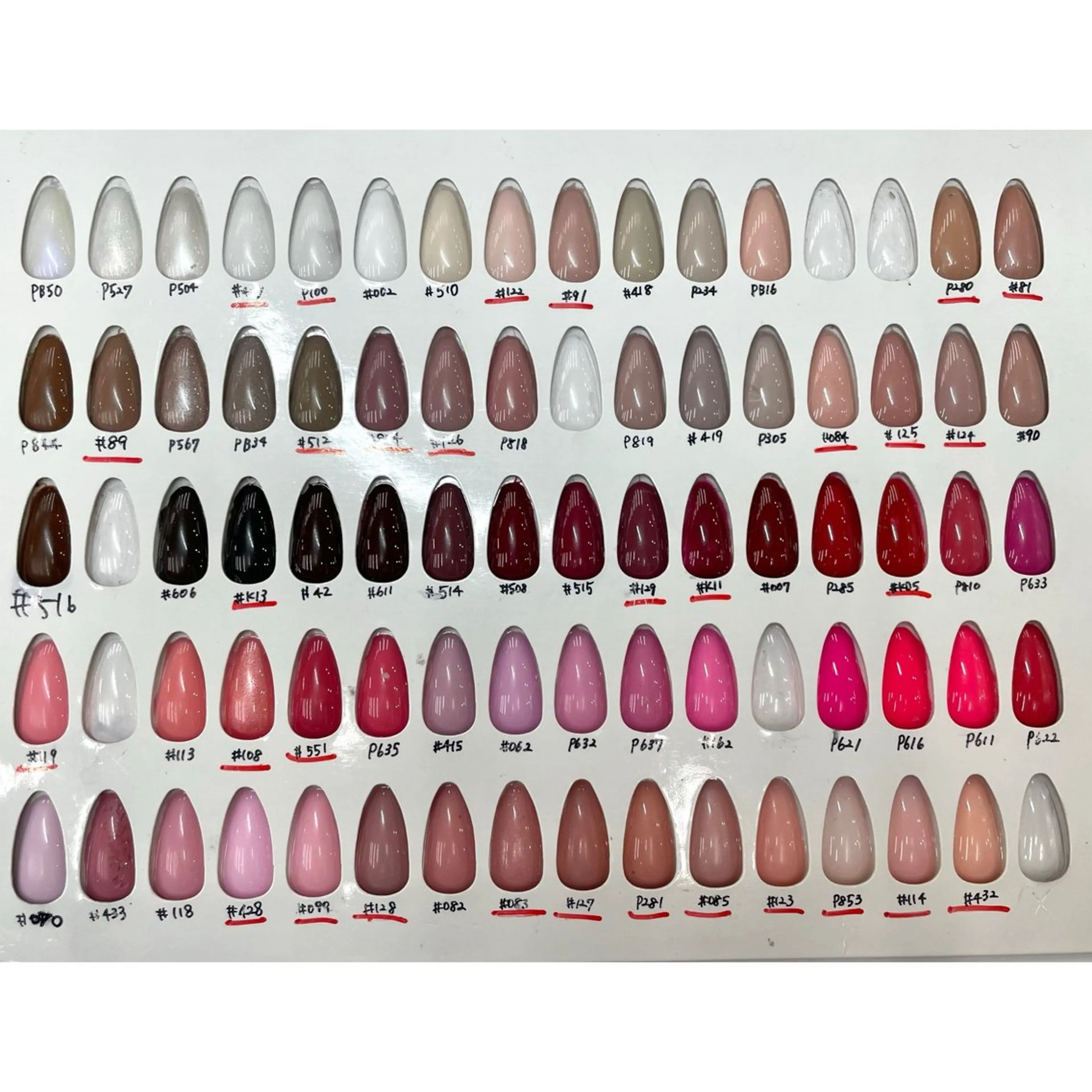 ネイル グラデーション ホログラムネイル ワンカラーネイル 赤色 MAXKELLY EMIのネイルデザイン