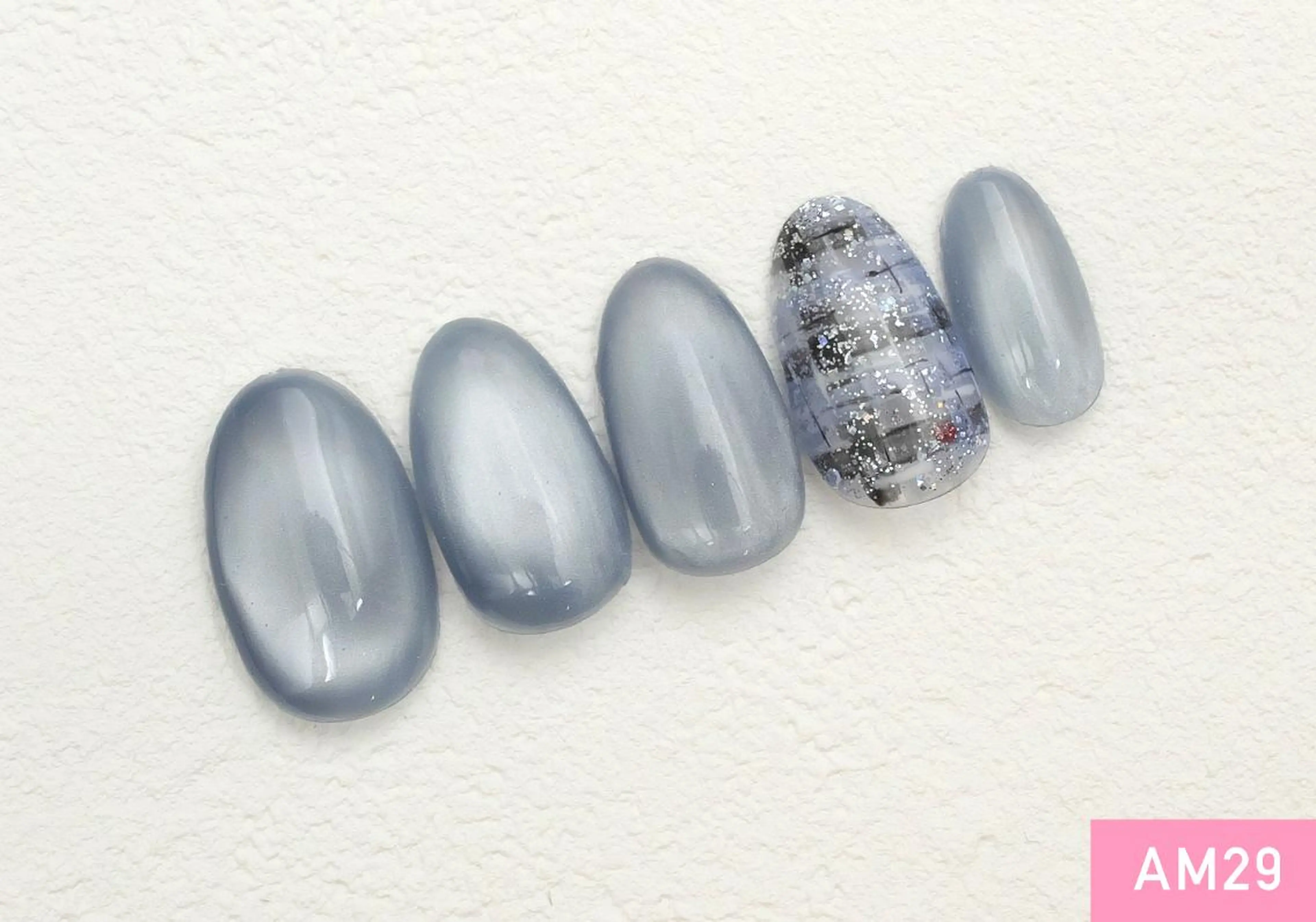 ネイル シルバー 新橋Nail きりかのネイルデザイン