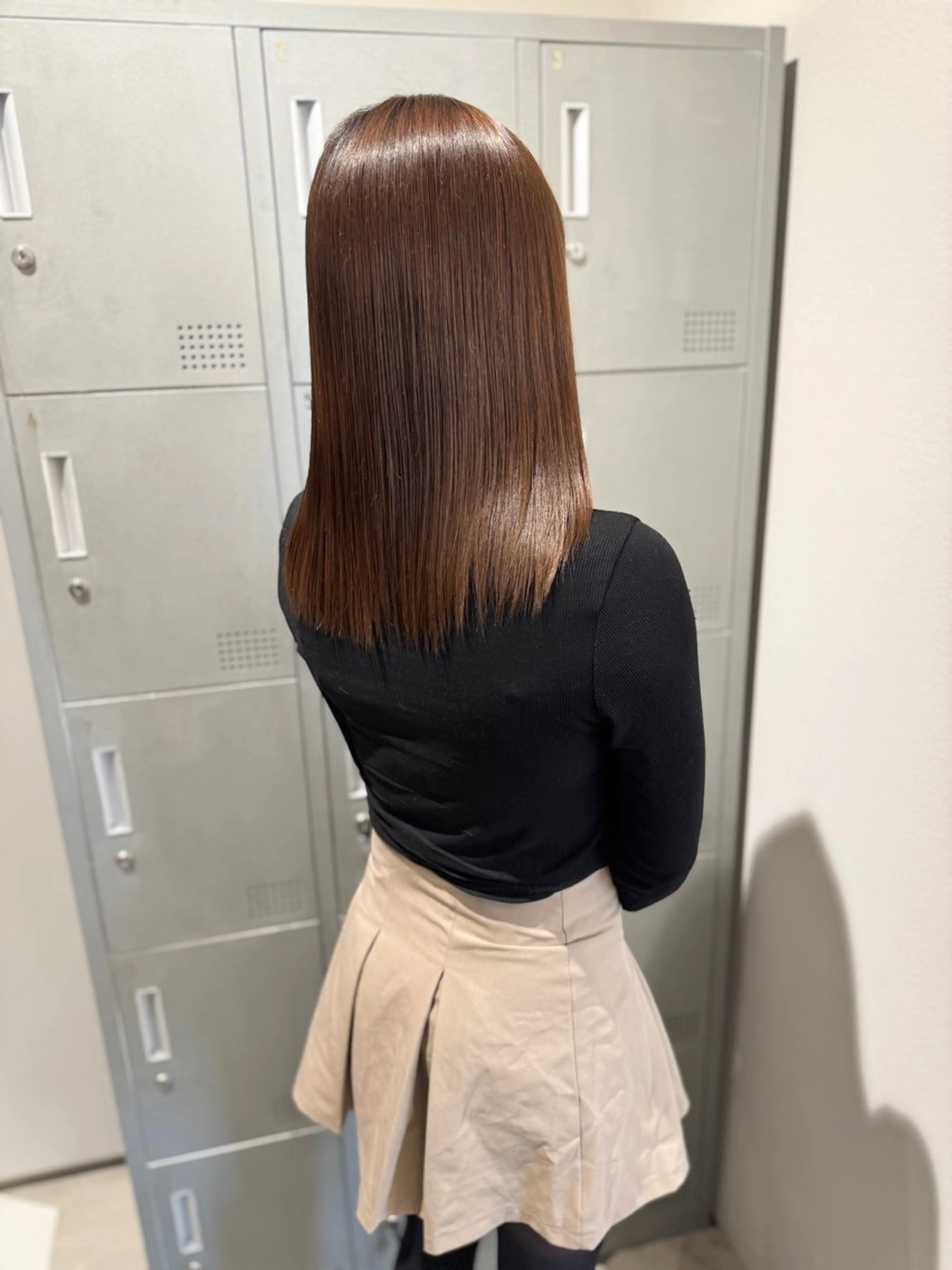 セミロング カット ヘアカラー 【天満1艶髪】潤艶/ 髪質改善🌹釣本竜哉のヘアスタイル