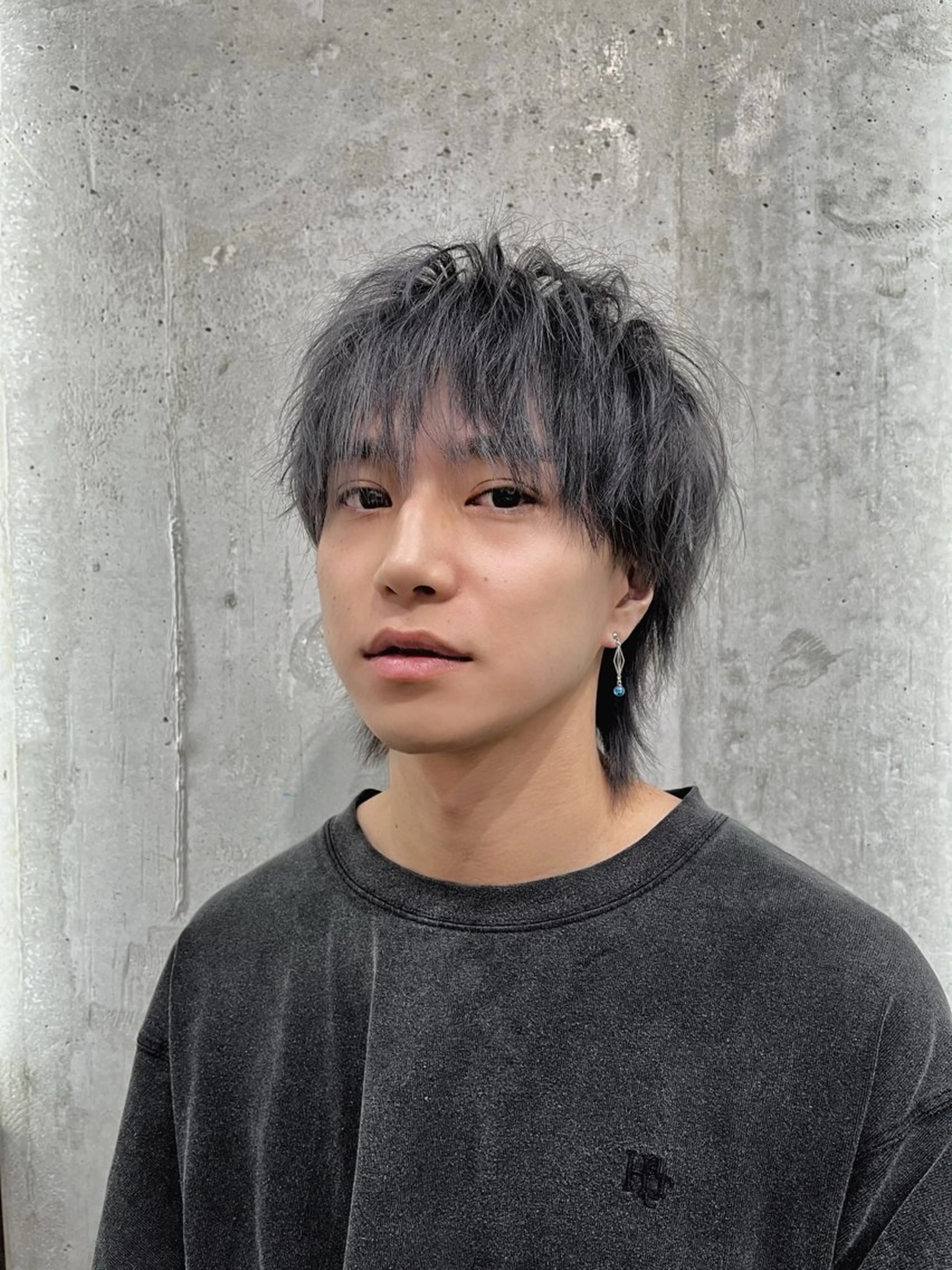 ショート メンズ メンズウルフカット ウルフカット ウルフカット🐺 センターパート🌈のヘアスタイル