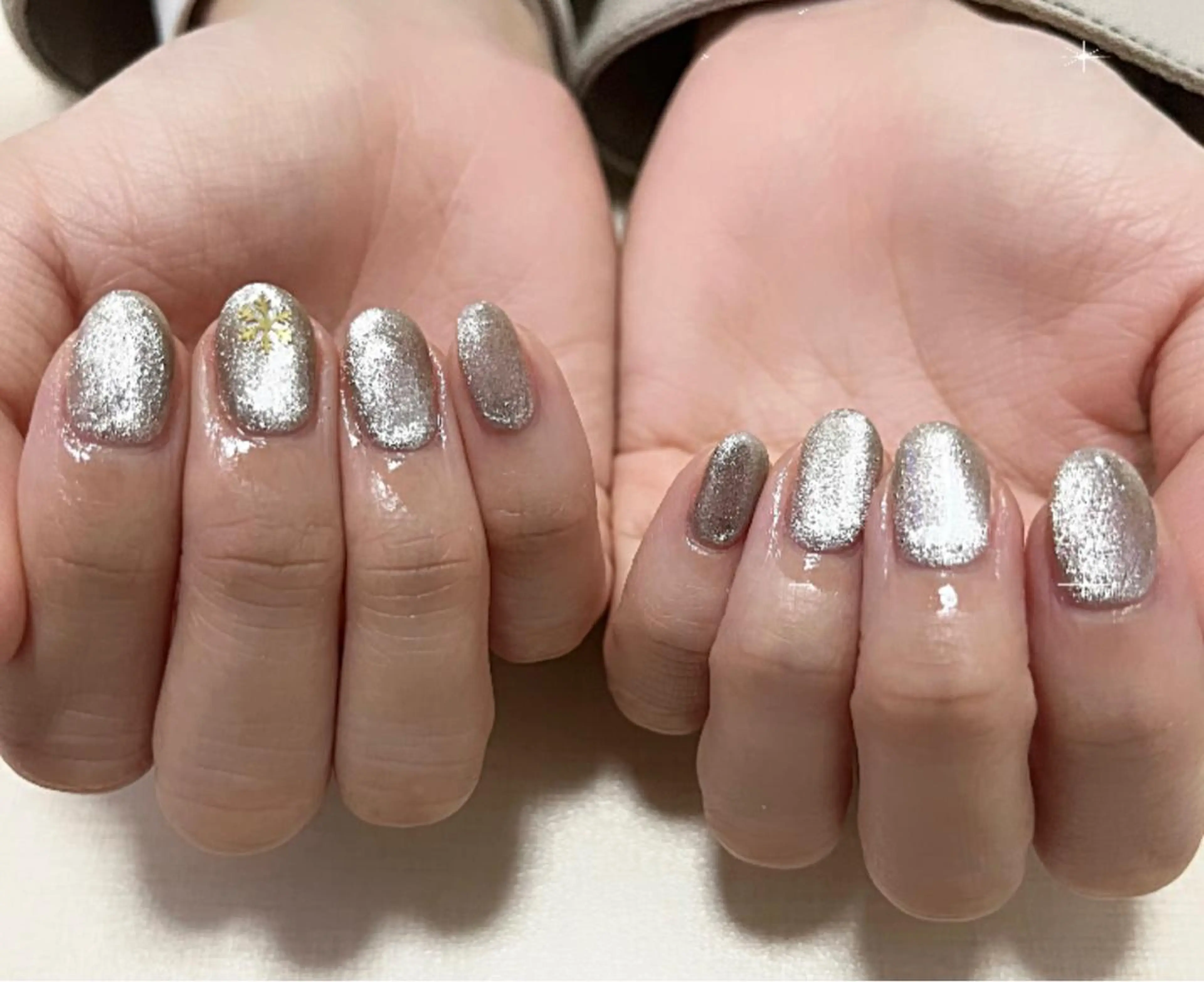 ネイル マグネットネイル ハンドネイル わたなべ さやかのネイルデザイン