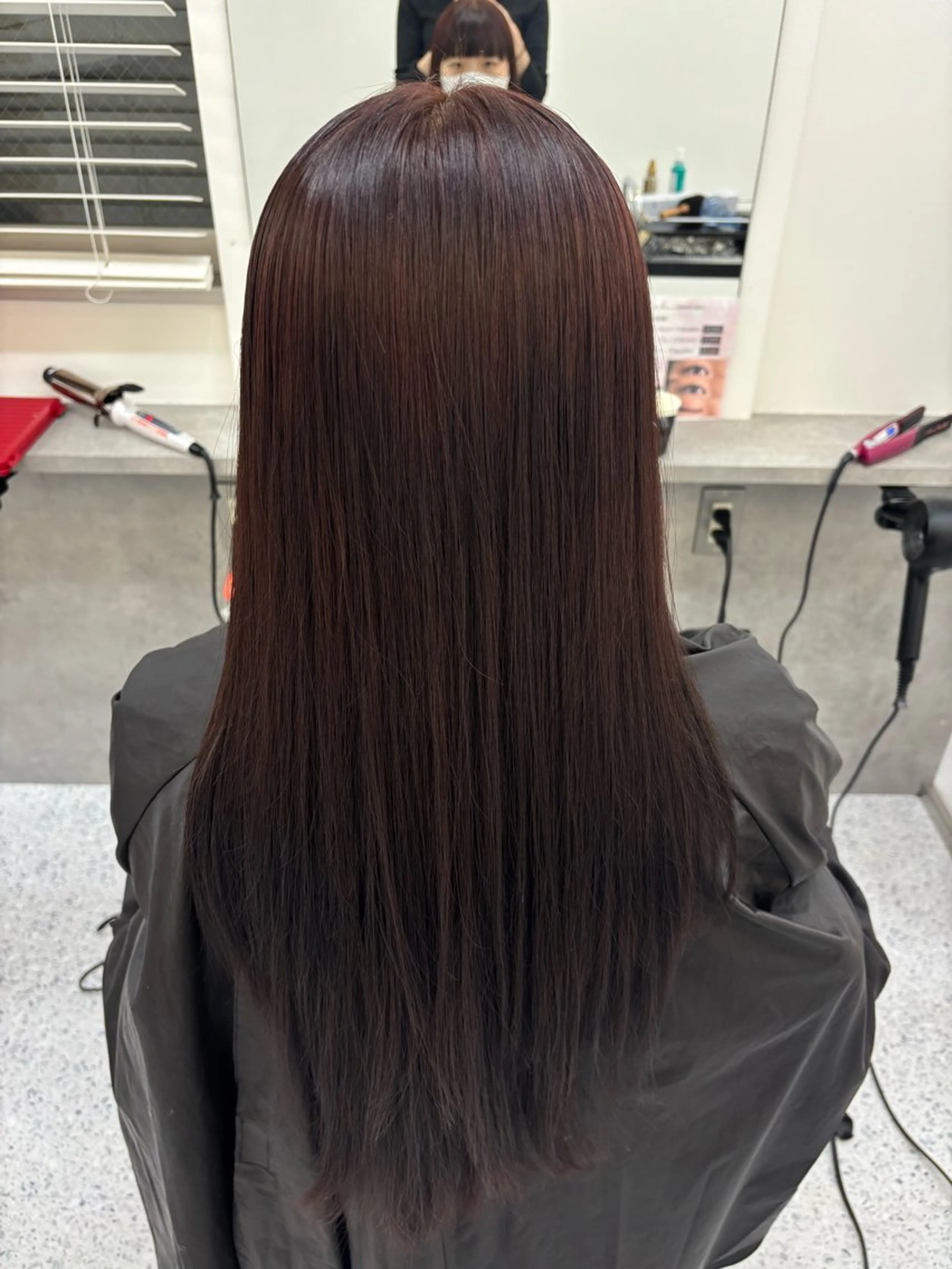 ミディアム 宮本 亜依のヘアスタイル