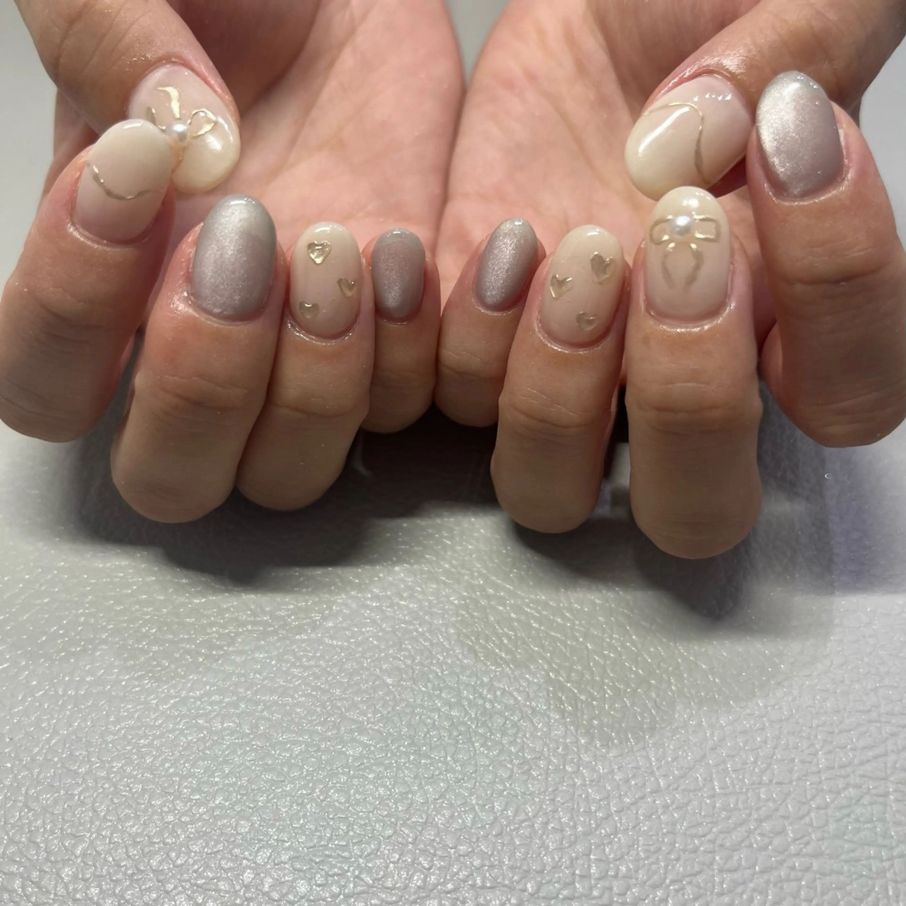 ネイル ハンドネイル Ray. ちゅるん系ニュアンスのネイルデザイン