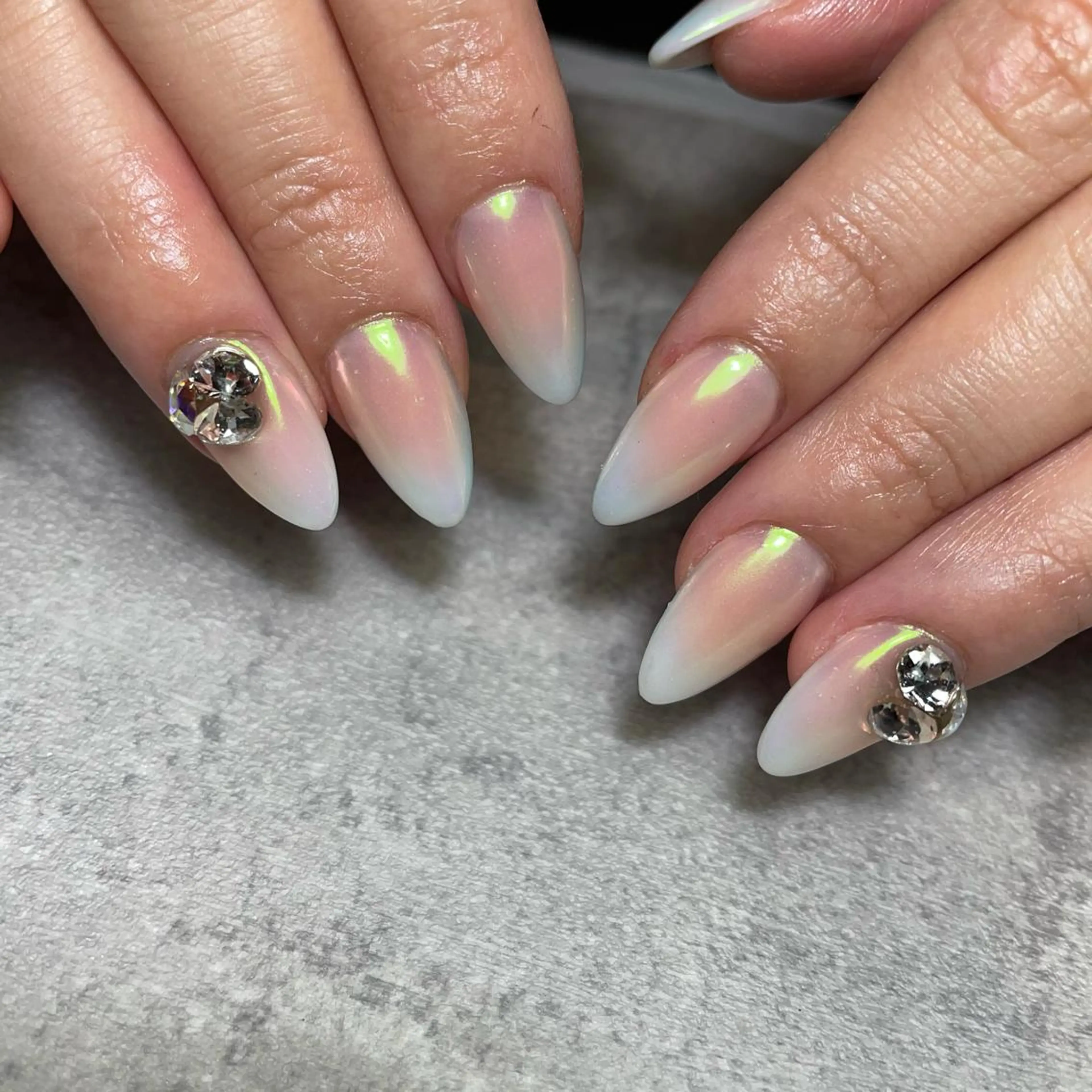 ネイル nailsalon＆school  Luan所属・Luan Mioのネイルデザイン