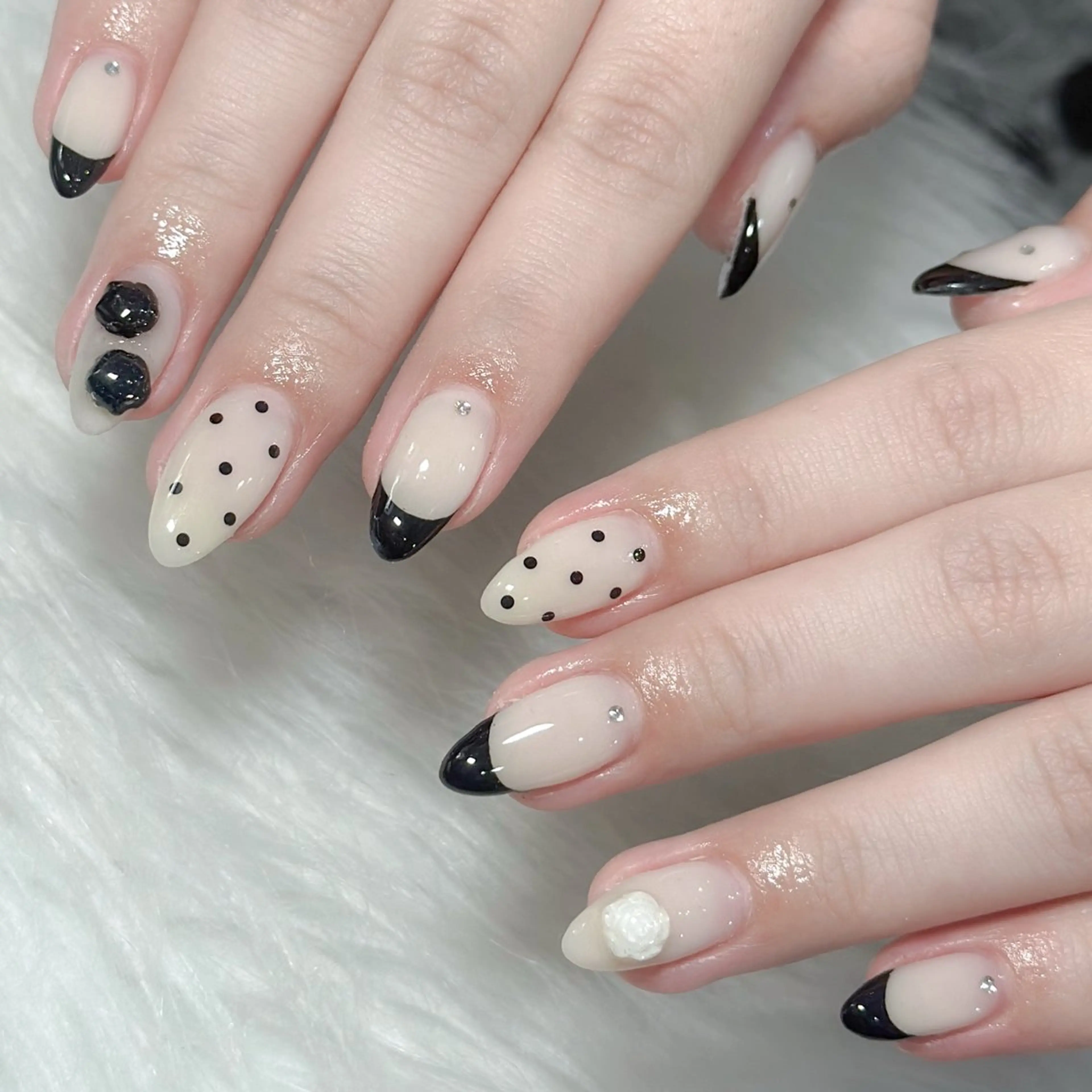 ネイル ハンドネイル LAVISH nanamiのネイルデザイン