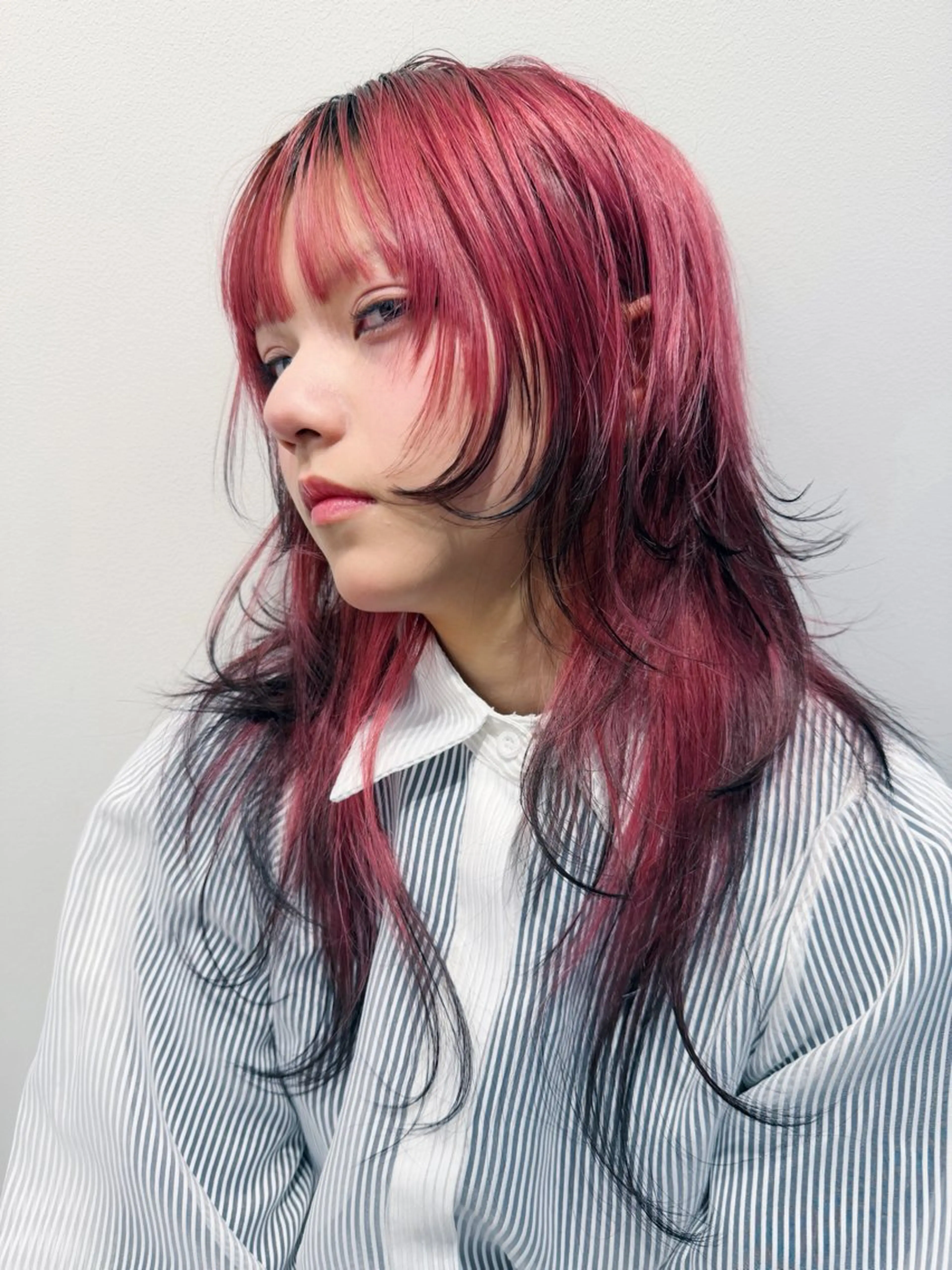 セミロング カラー デザインカラー ハッシュカット レイヤーカット カット ヘアカラー トリートメント AiM 大名　似合わせカットのヘアスタイル