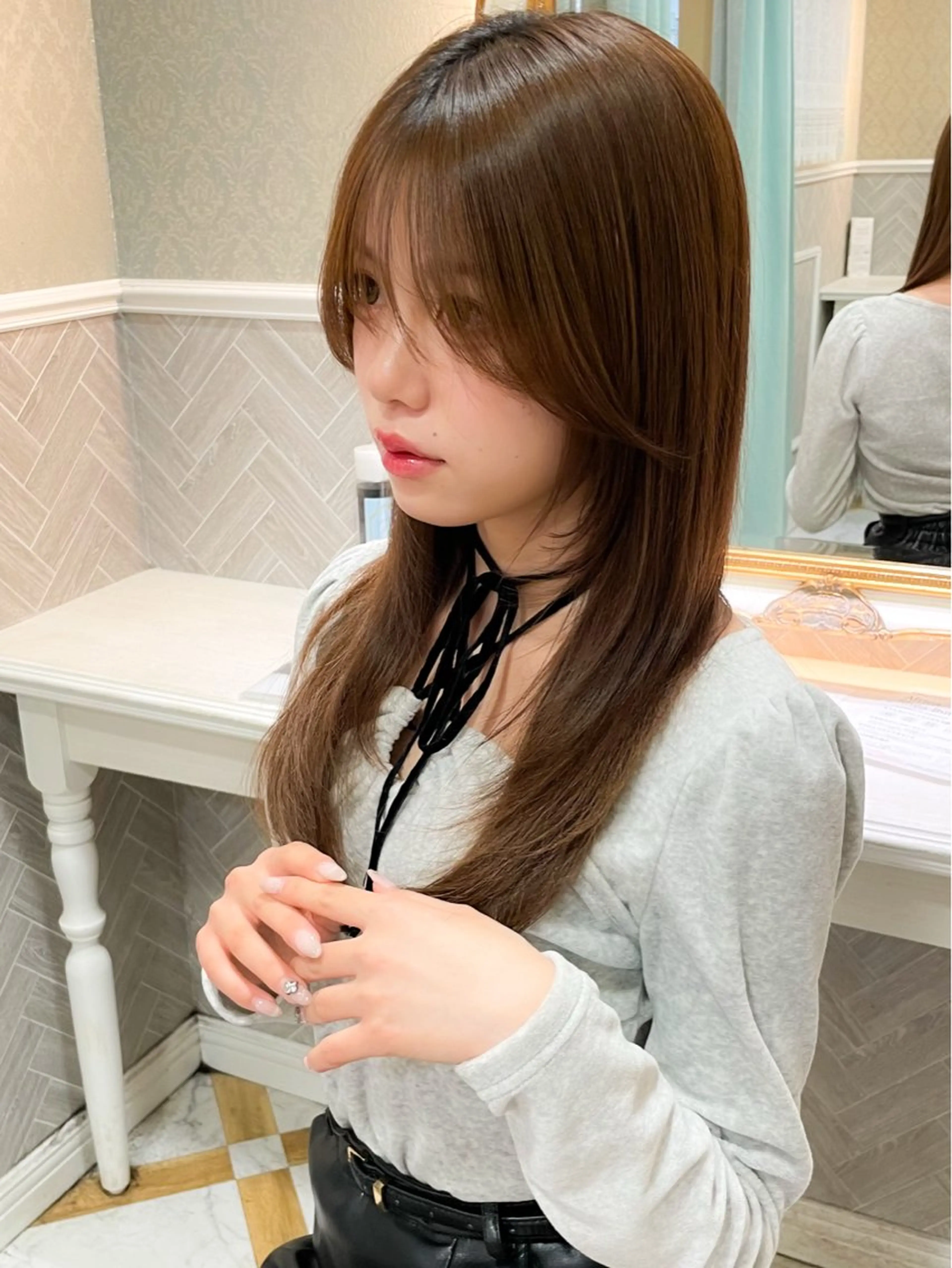 ロング 髪質改善 韓国風ヘア レイヤーカット ロング 縮毛矯正 カット ヘアカラー トリートメント 美髪縮毛矯正🤍 髪質改善/Shinaのヘアスタイル