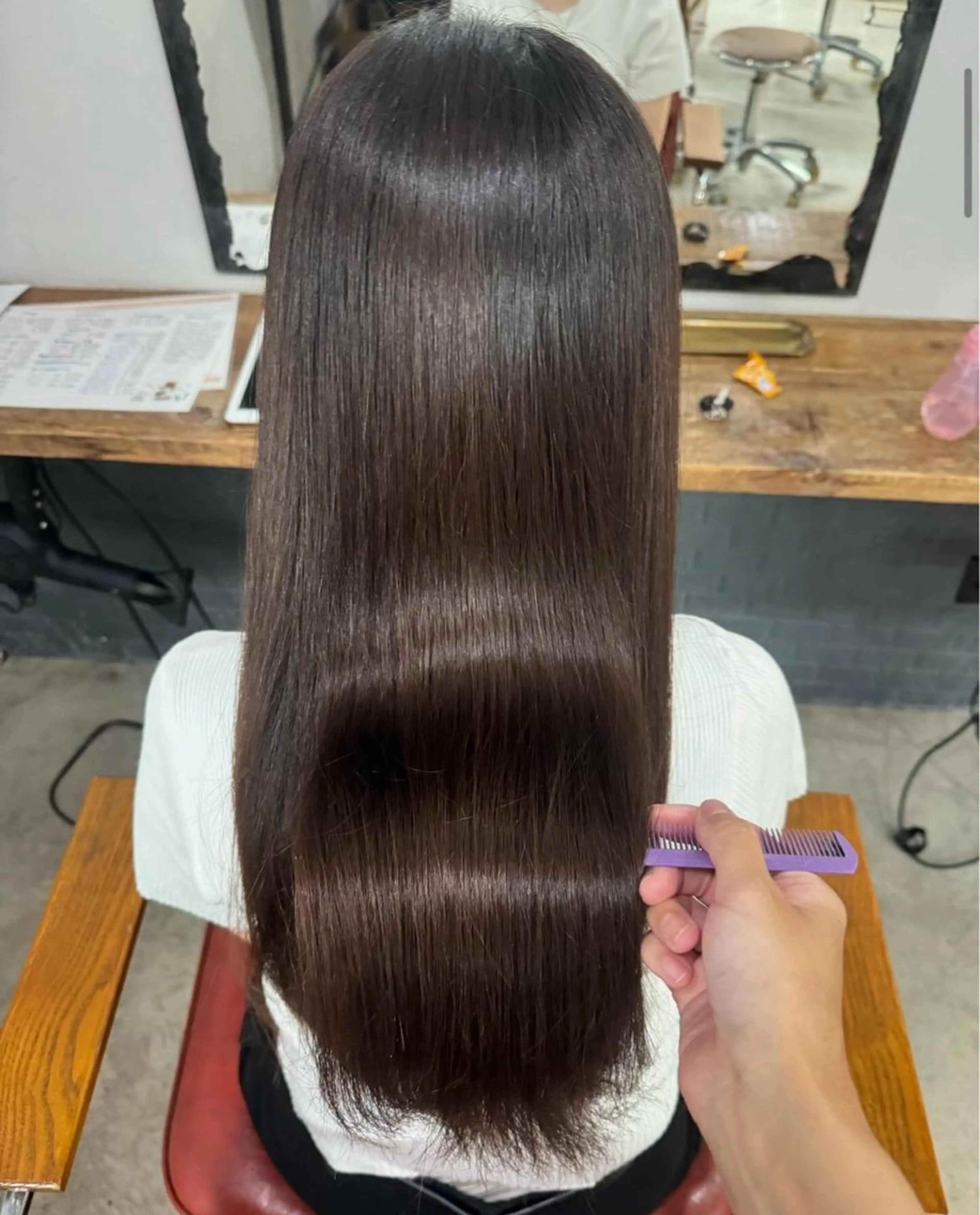 セミロング 縮毛矯正 ウシロダ メグミのヘアスタイル