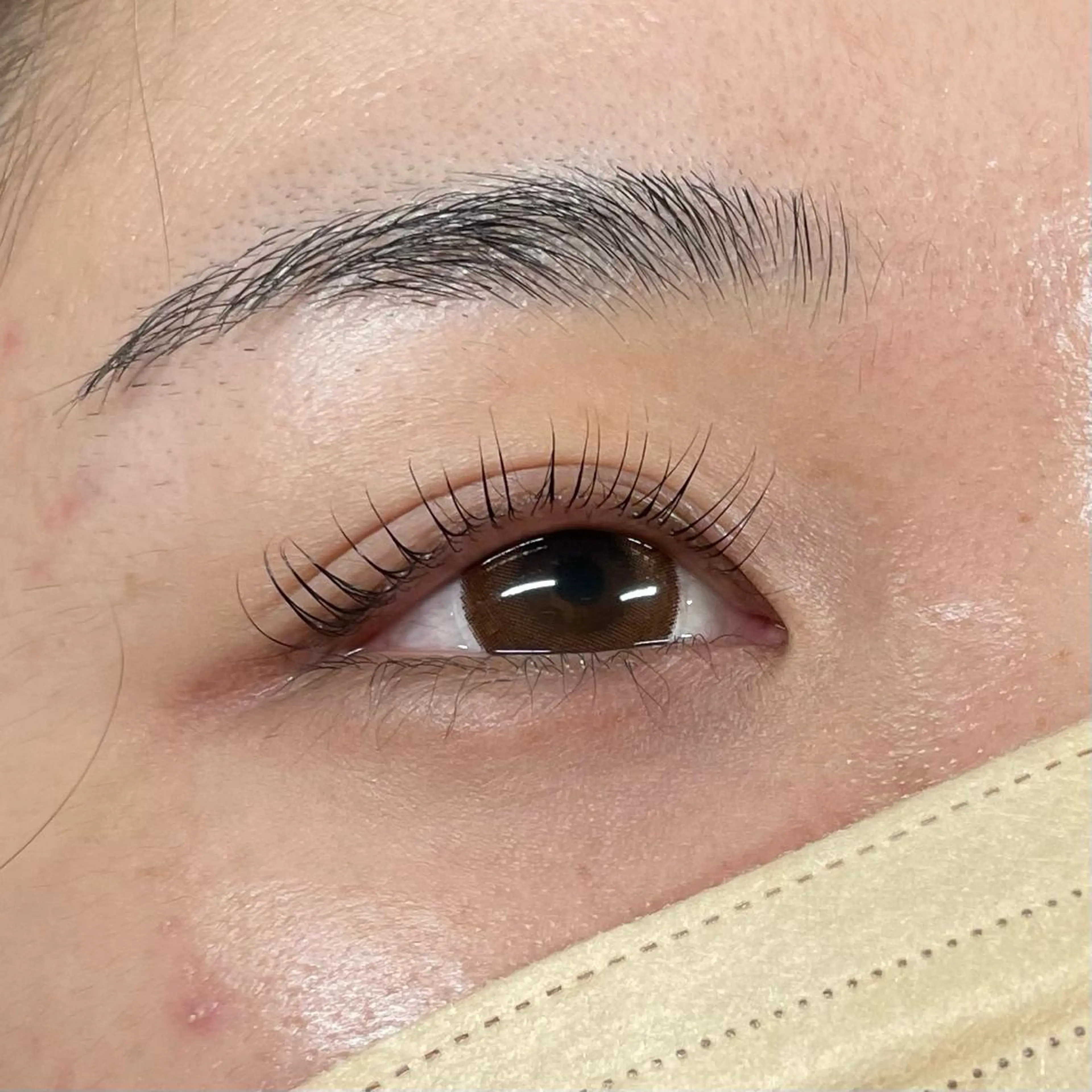 マツエク・マツパ ROW beaute所属・ROW beaute Sakiの眉毛・アイブロウイメージ