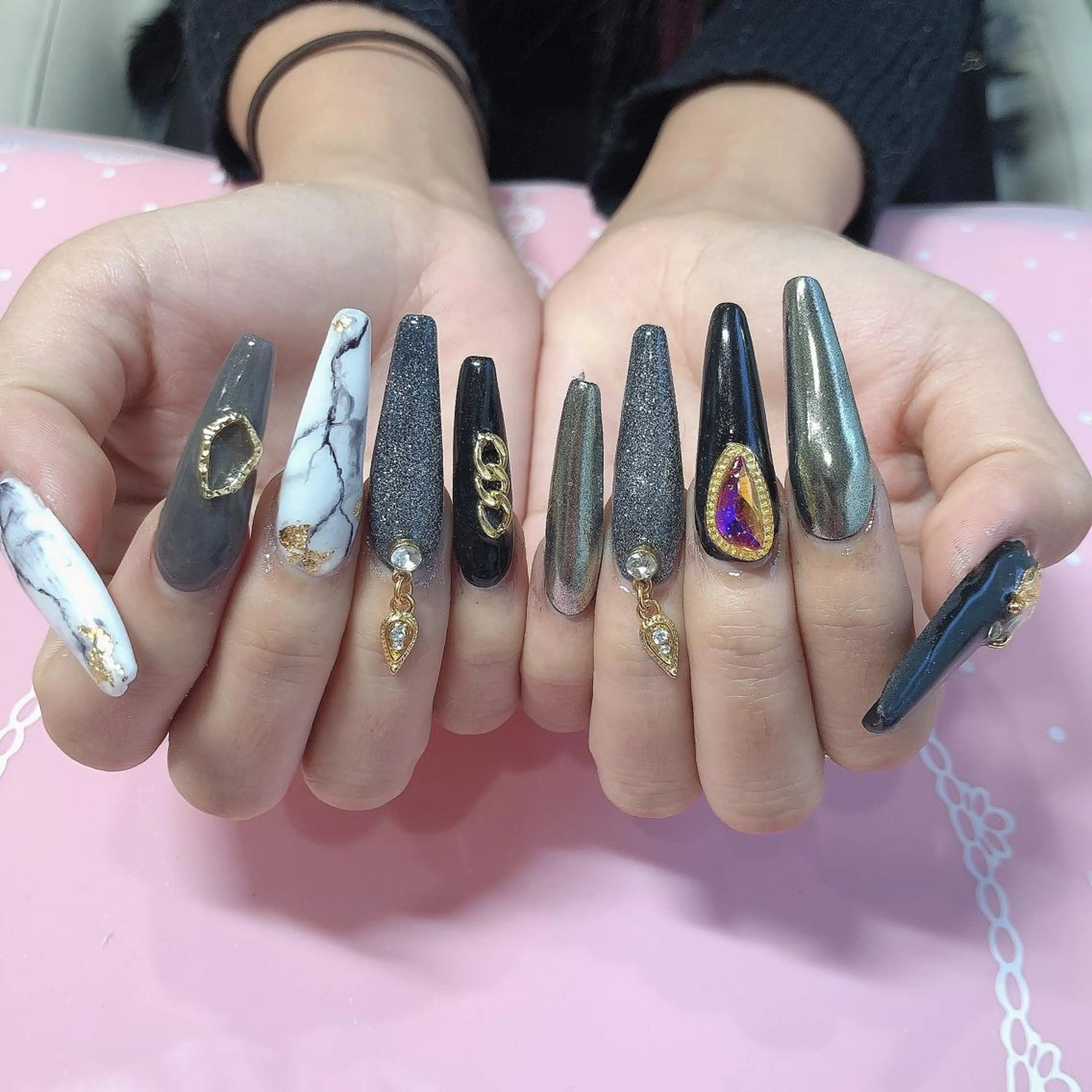 ロング ネイル ハンドネイル 《LB》ラブリエ Nail&eyeのマツエク・マツパデザイン