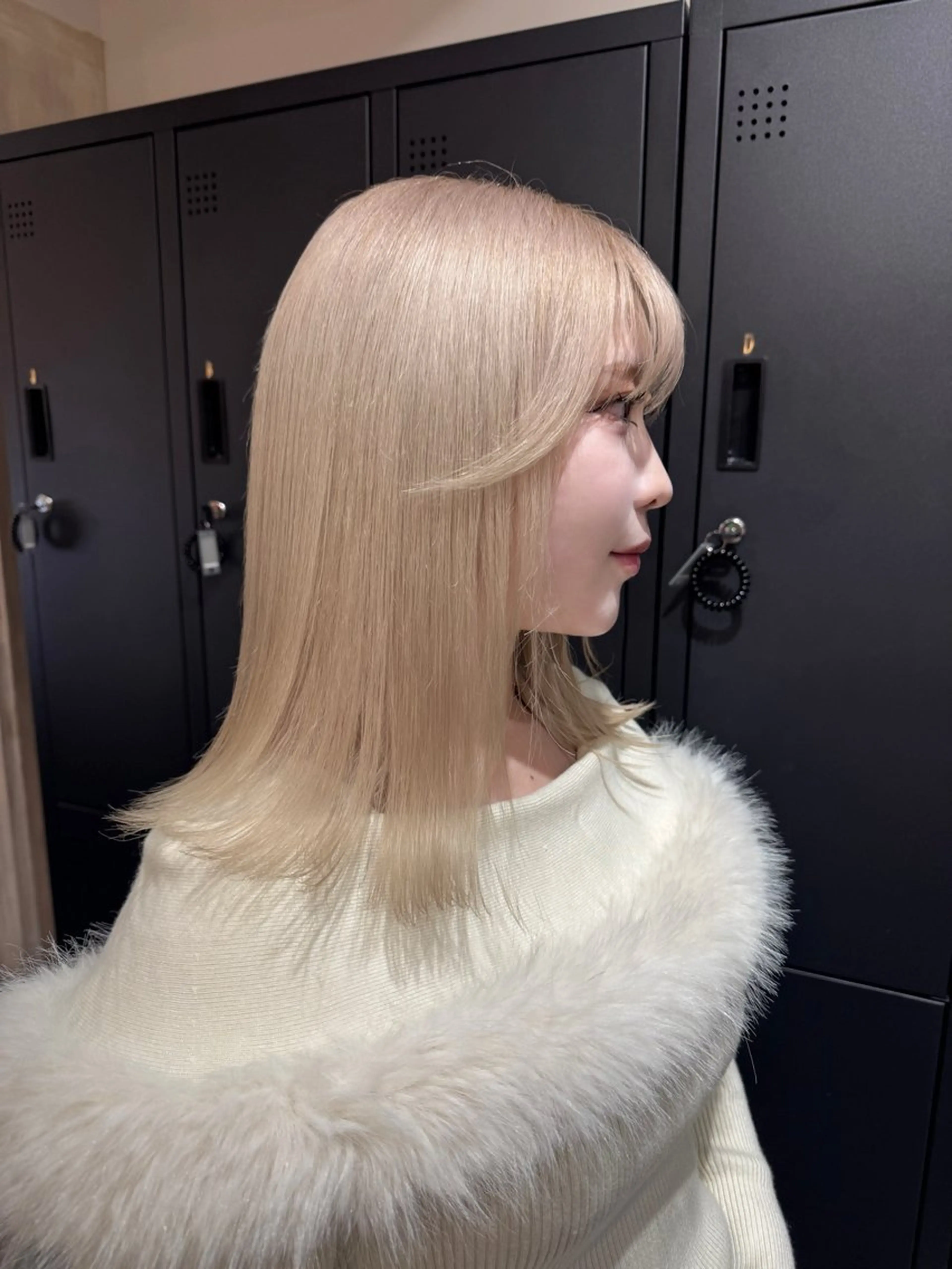 ミディアム 梅田トレンドレイヤー RISA🎀💕のヘアスタイル