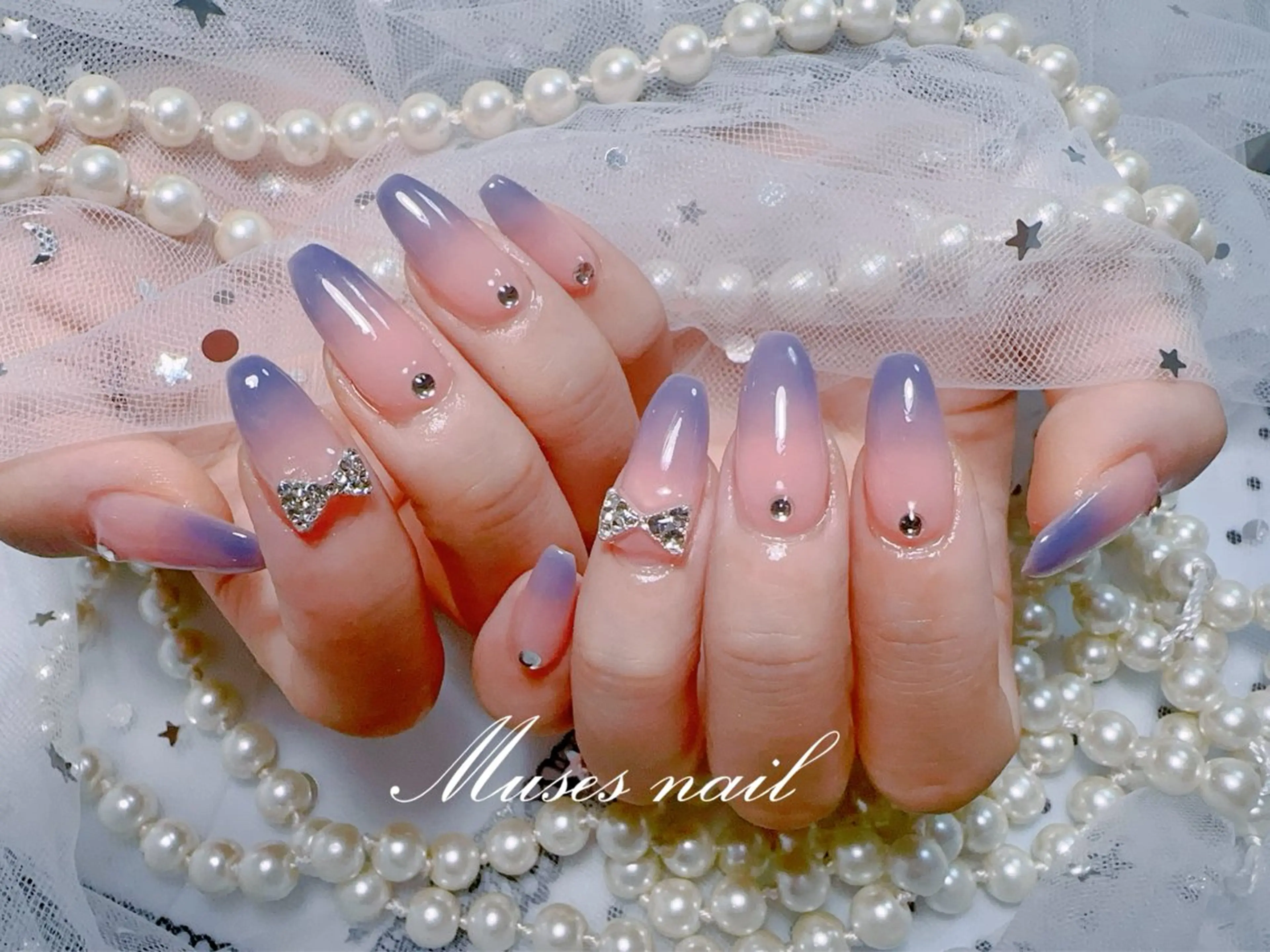 ネイル オーロラネイル チークネイル 長さ出し フレンチネイル ジェルネイル MUSES  NAIL  SALON所属・MUSES ネイルのネイルデザイン