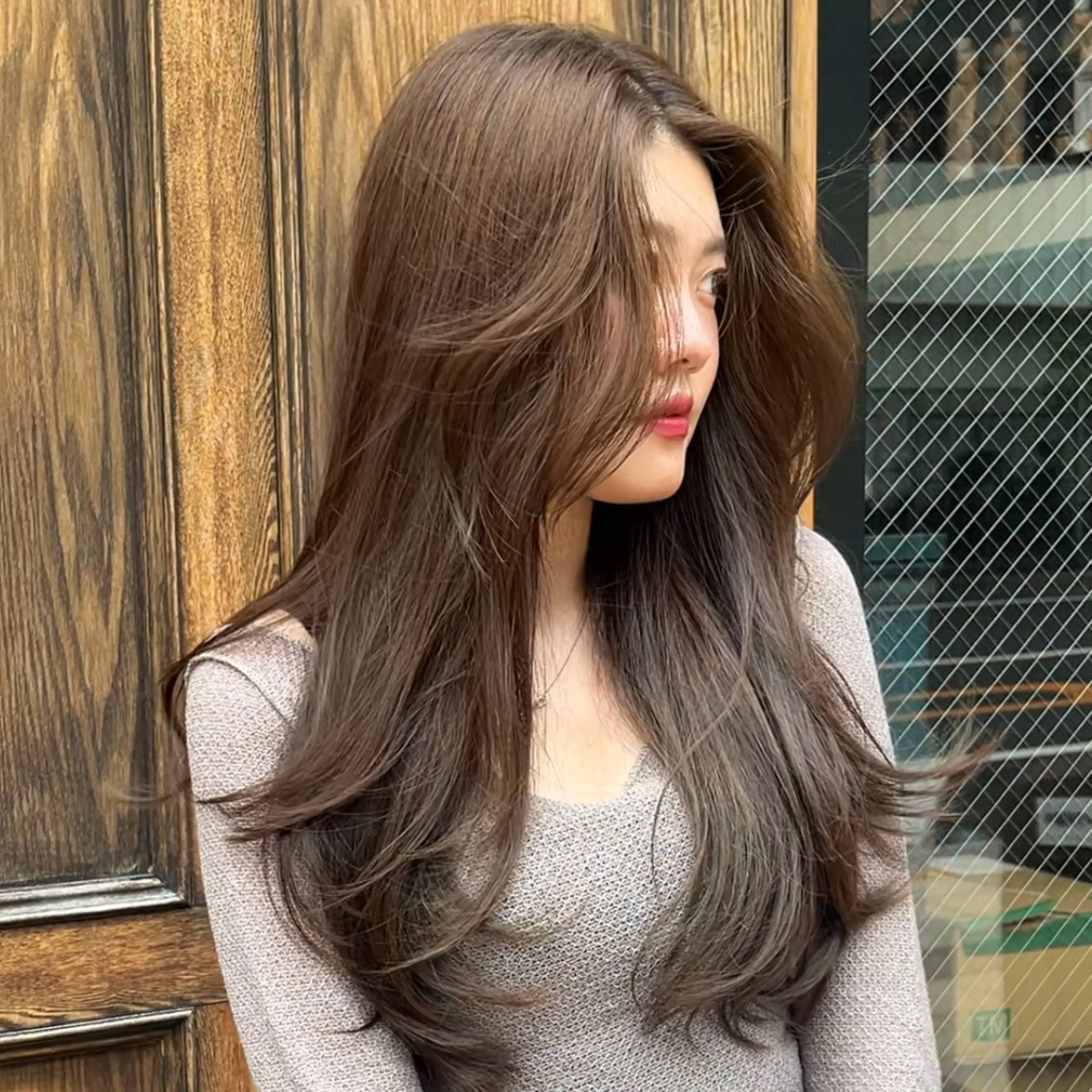 ロング カット ヘアカラー トリートメント 石原 悠貴のヘアスタイル