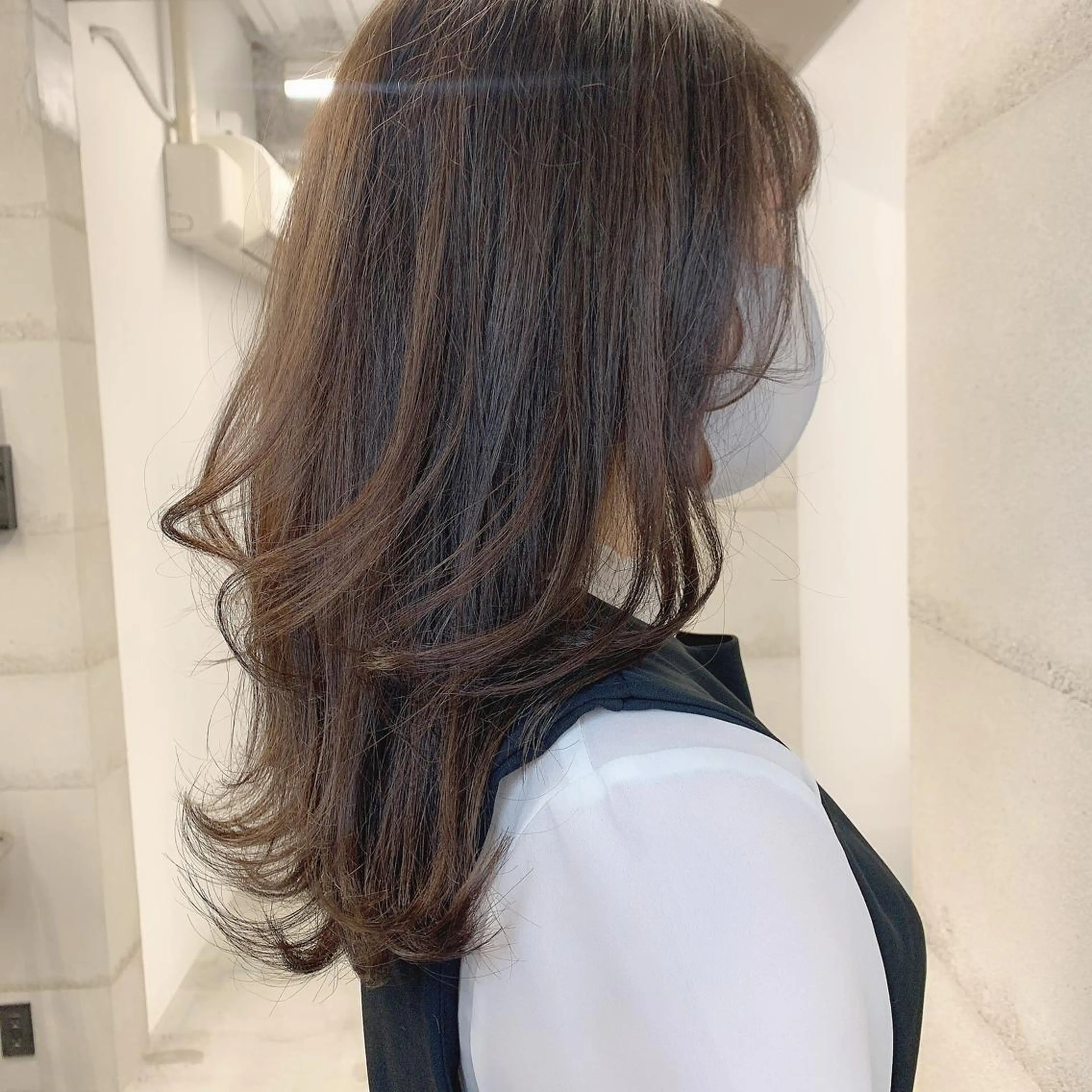 ミディアム カラー 透明感/オリーブ/ グレージュ/YUKAのヘアスタイル