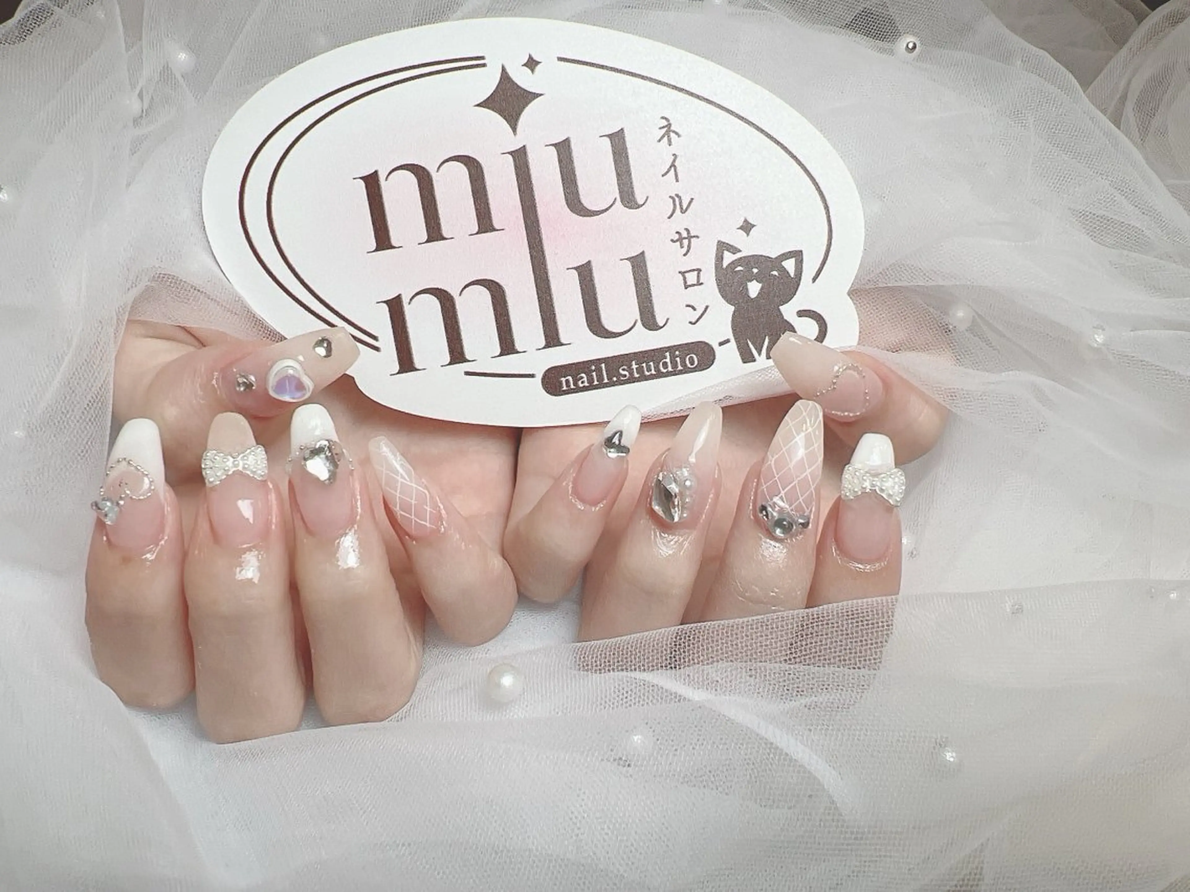 ロング フットネイル ハンドケア Miu Miu Nail Studio所属・yu naのネイルデザイン