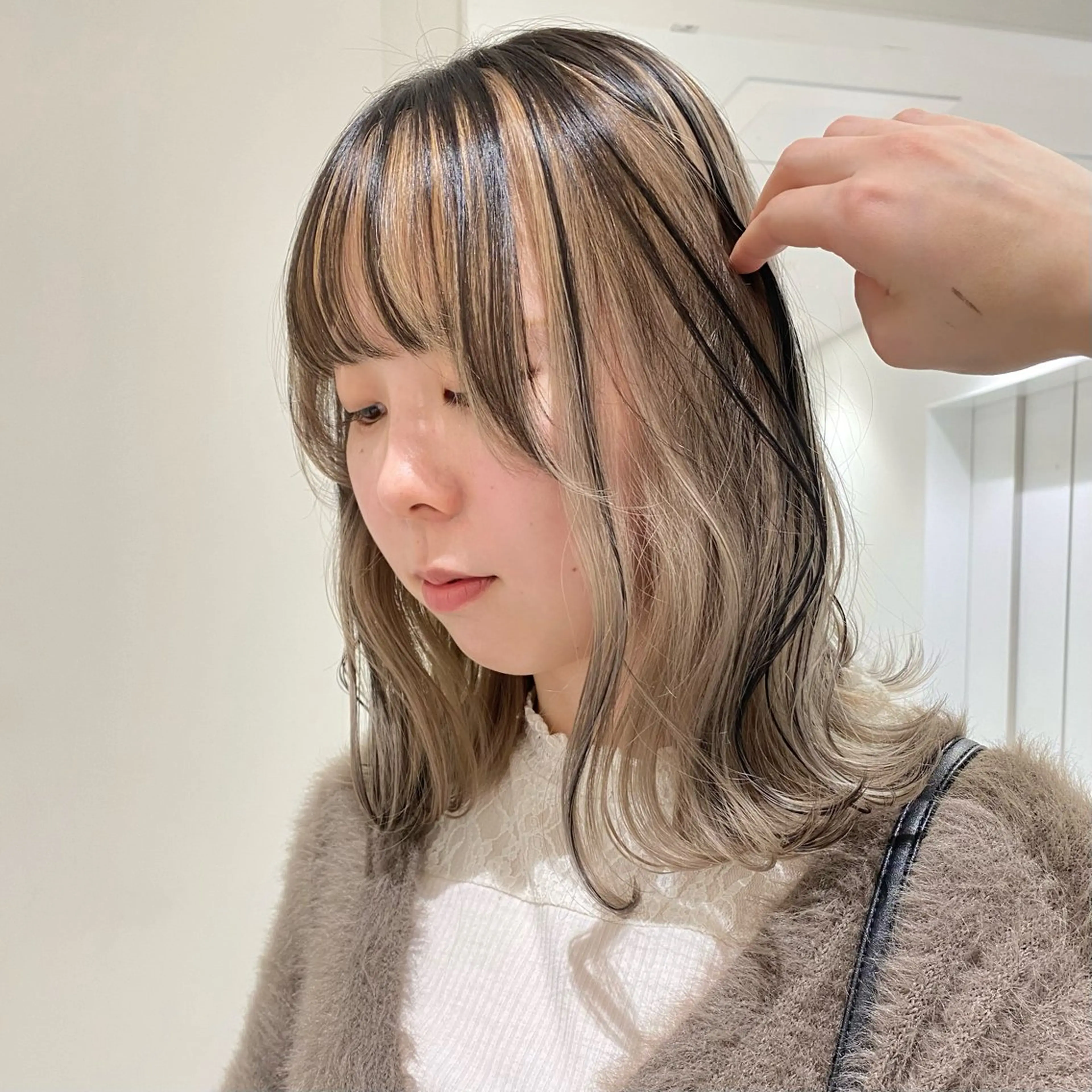 ミディアム カラー ベージュカラー ヘアカラー ベージュ/アレンジ /横浜/杉本千夏のヘアスタイル