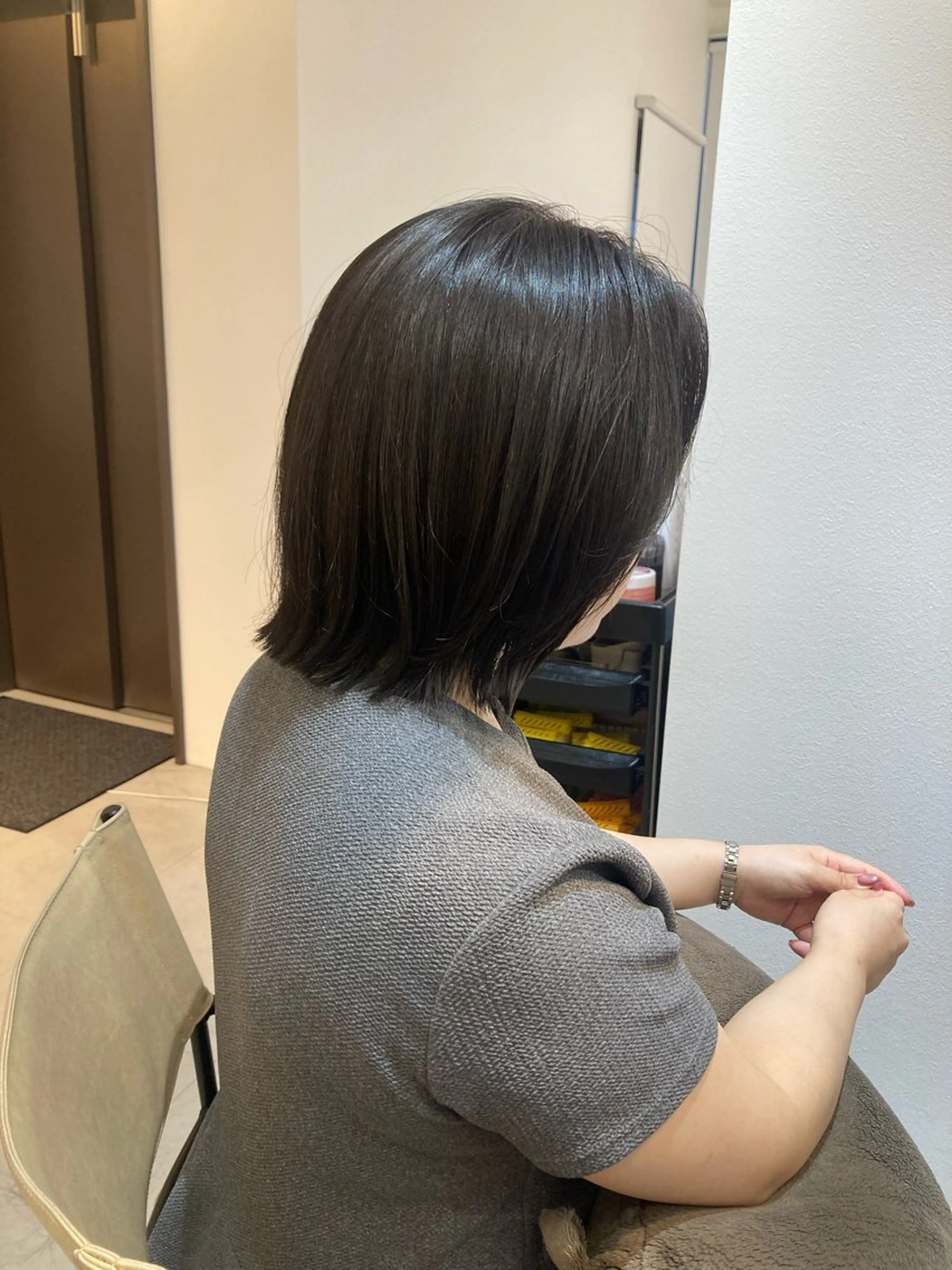 ショート カット ヘアカラー トリートメント ✨色持ちの良い艶 カラー✨蟹江真世のヘアスタイル