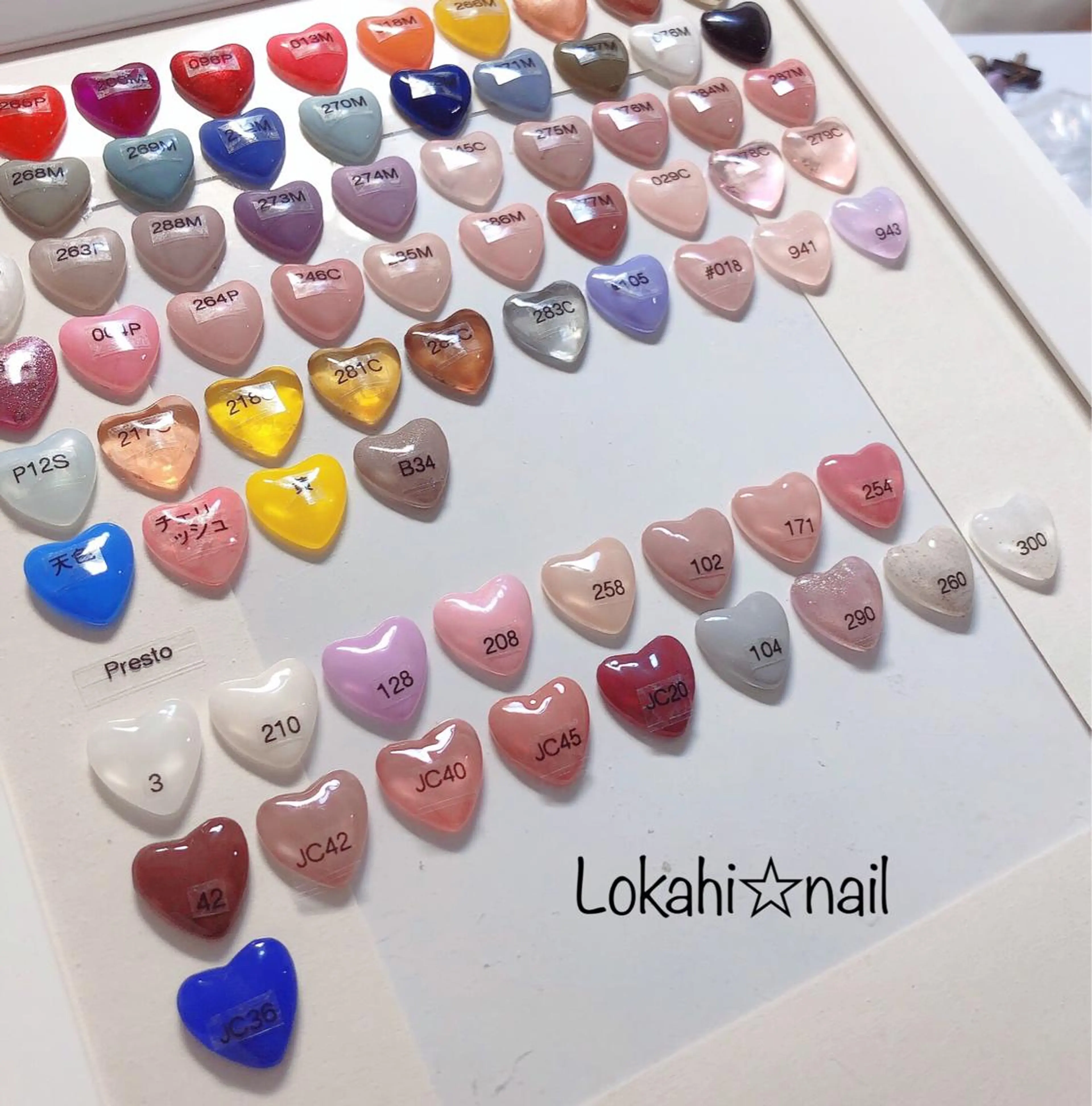 ネイル Bella  totalbeauty所属・Bella 齋藤理奈のネイルデザイン