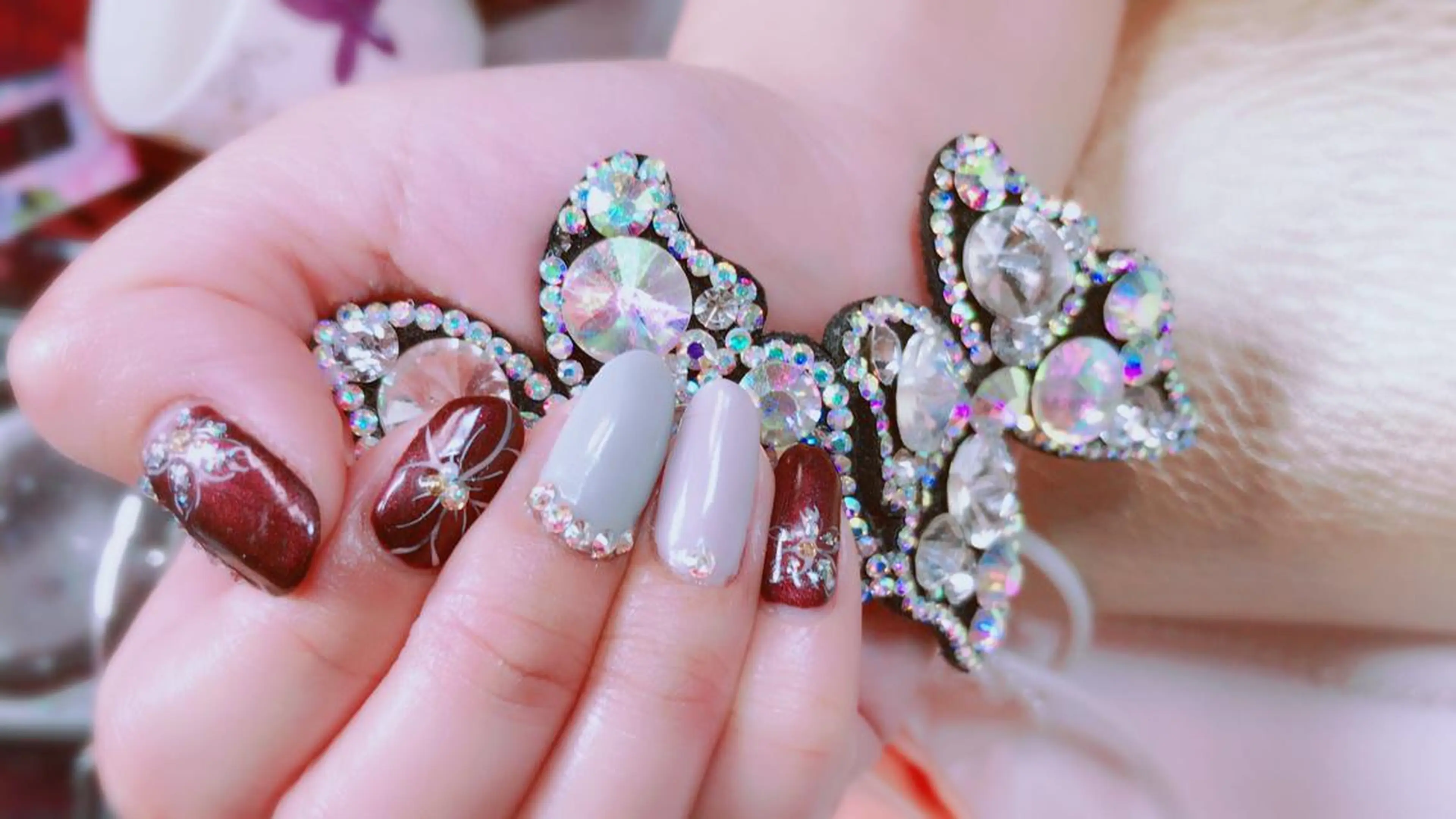 ネイル 佐藤 澄江のネイルデザイン