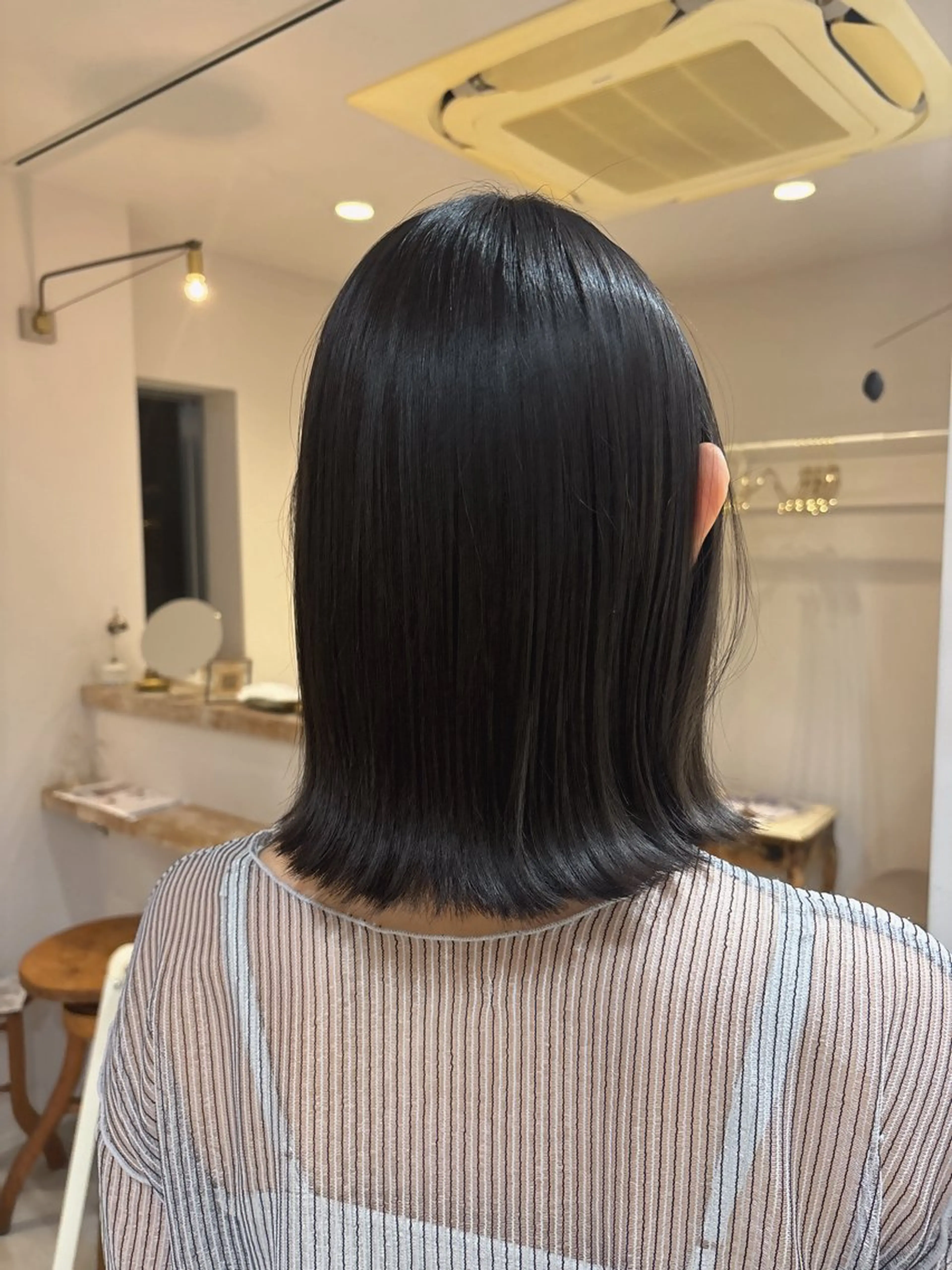 カラー 🎀調布仙川透明感オ リーブカラー干莉🎀のヘアスタイル