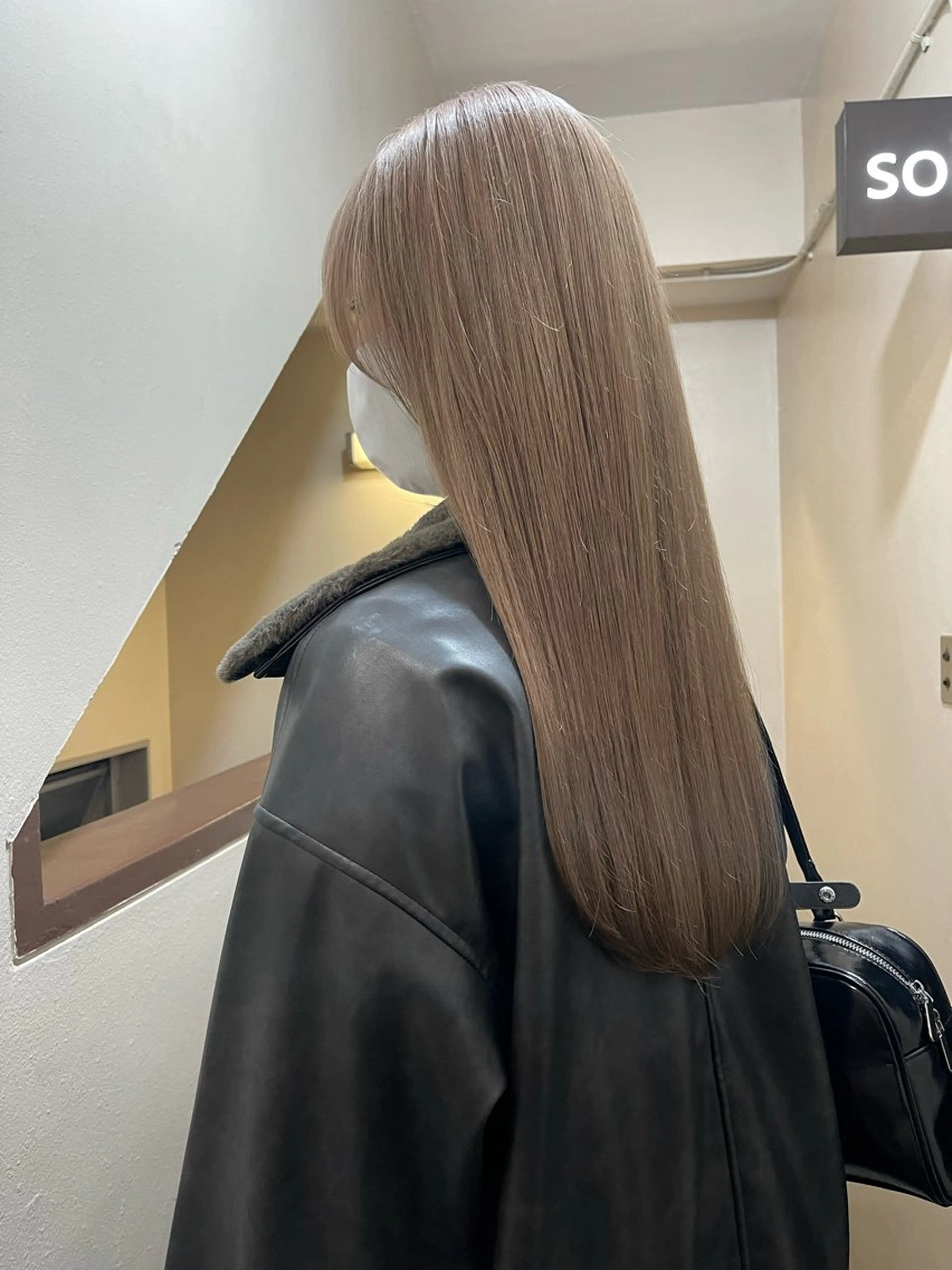 ロング カラー カット ヘアカラー トリートメント ヘアセット 安部佑哉/ハイトーン /レイヤー/グランジのヘアスタイル