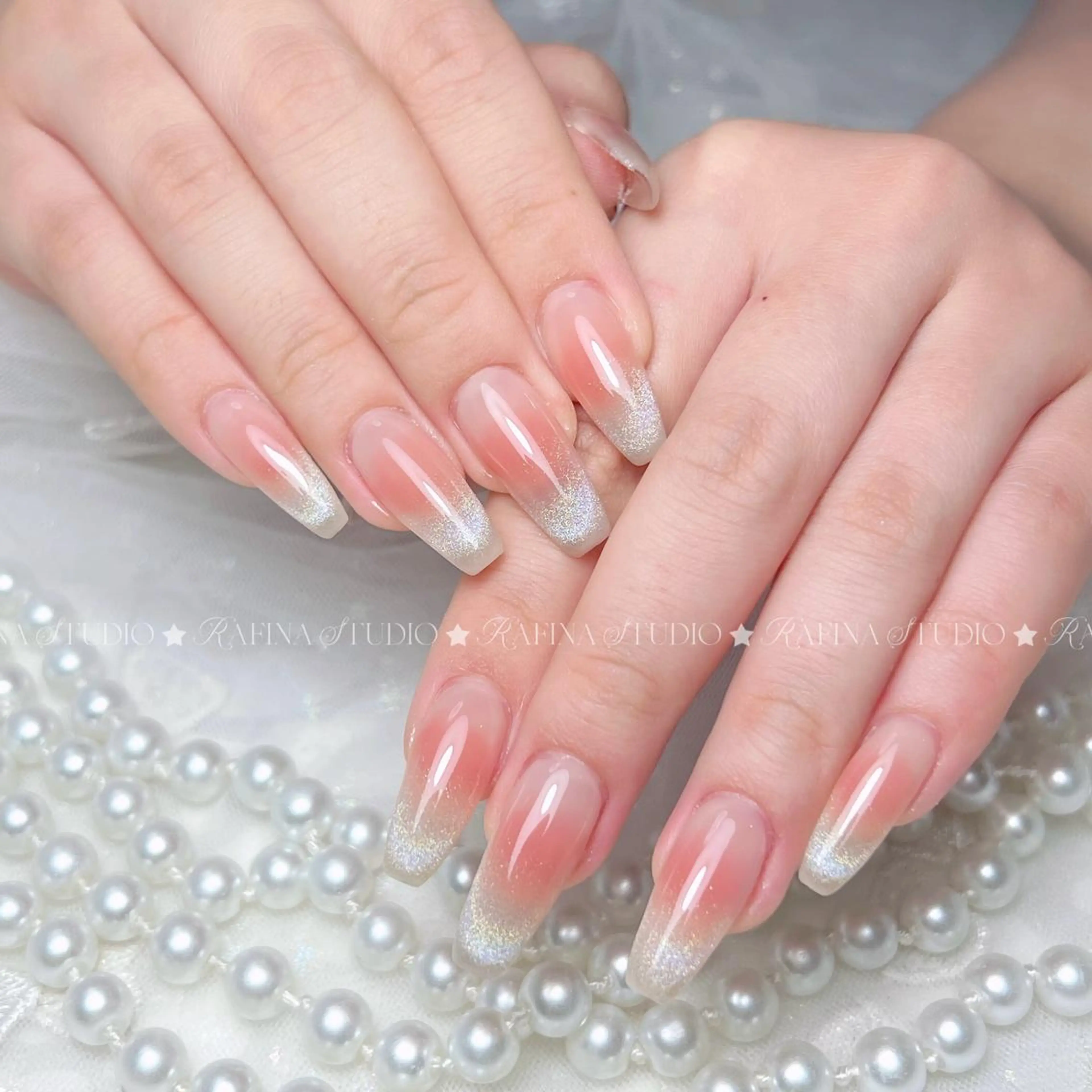 ネイル 玲央 YOYOのネイルデザイン