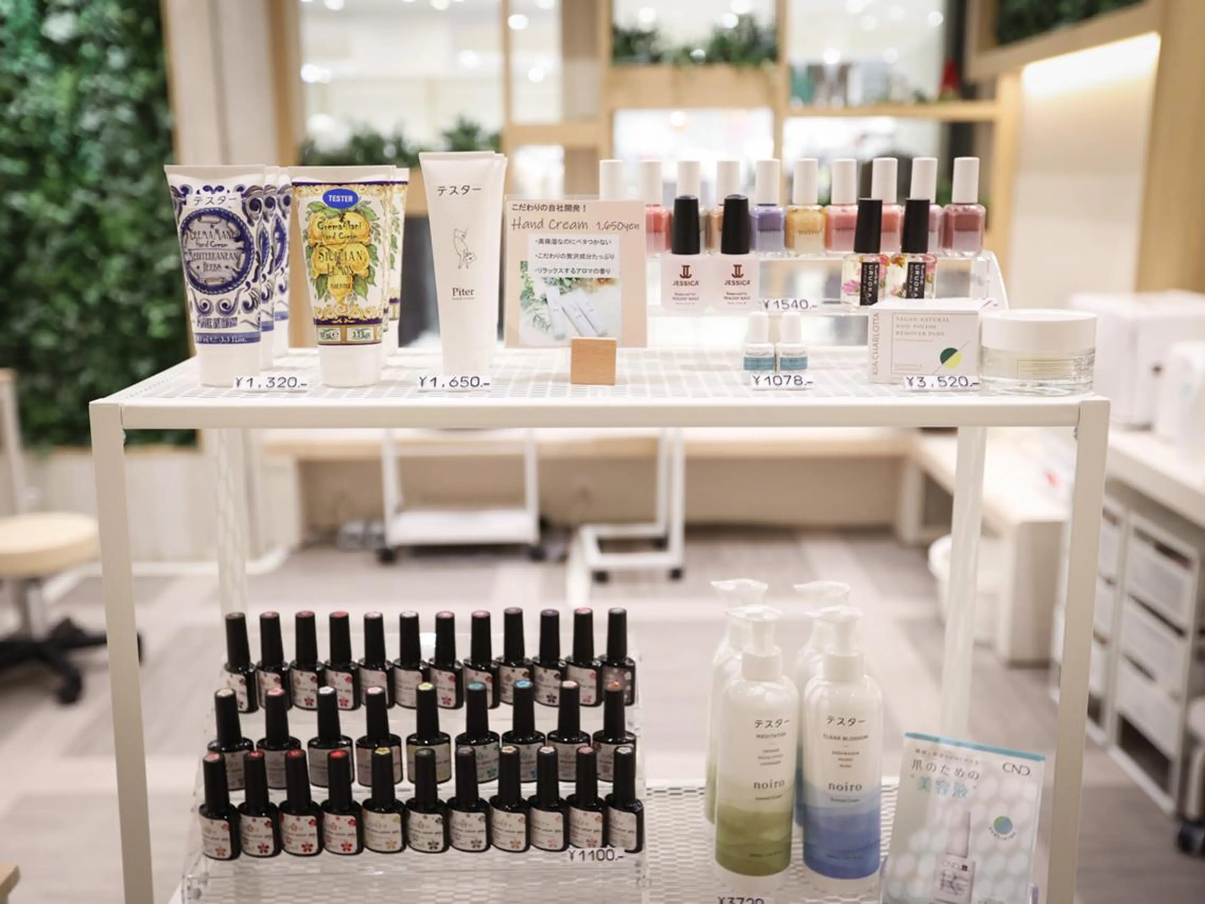 ネイル maninail makiのネイルデザイン