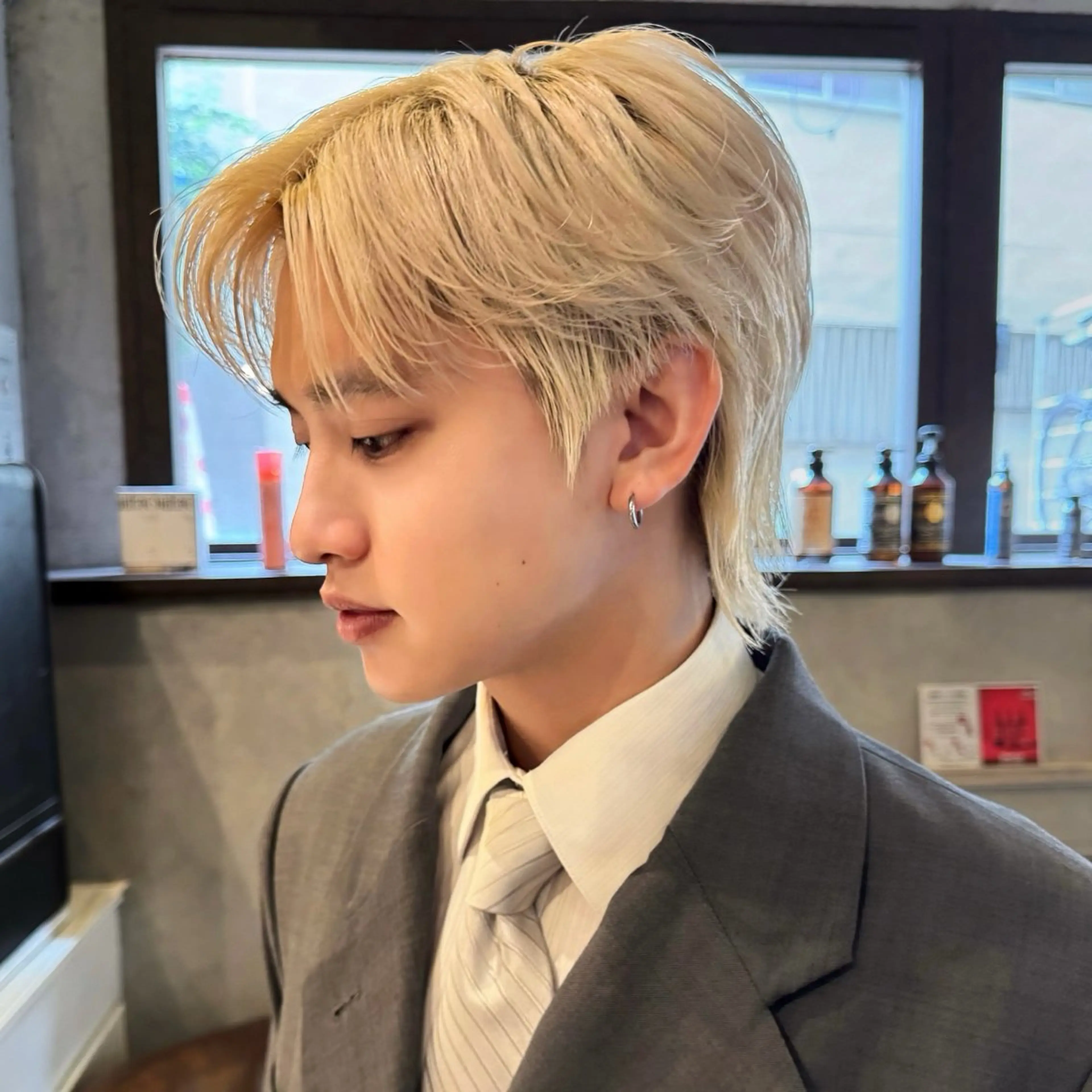 ショート カラー パーマ メンズ センターパート ダウンパーマ メンズ韓国風 メンズパーマ 韓国風ヘア カット ヘアカラー トリートメント GOTODAY SHAIRE SALON 原宿verno店所属・【センターパート】 大竹　龍之介のヘアスタイル