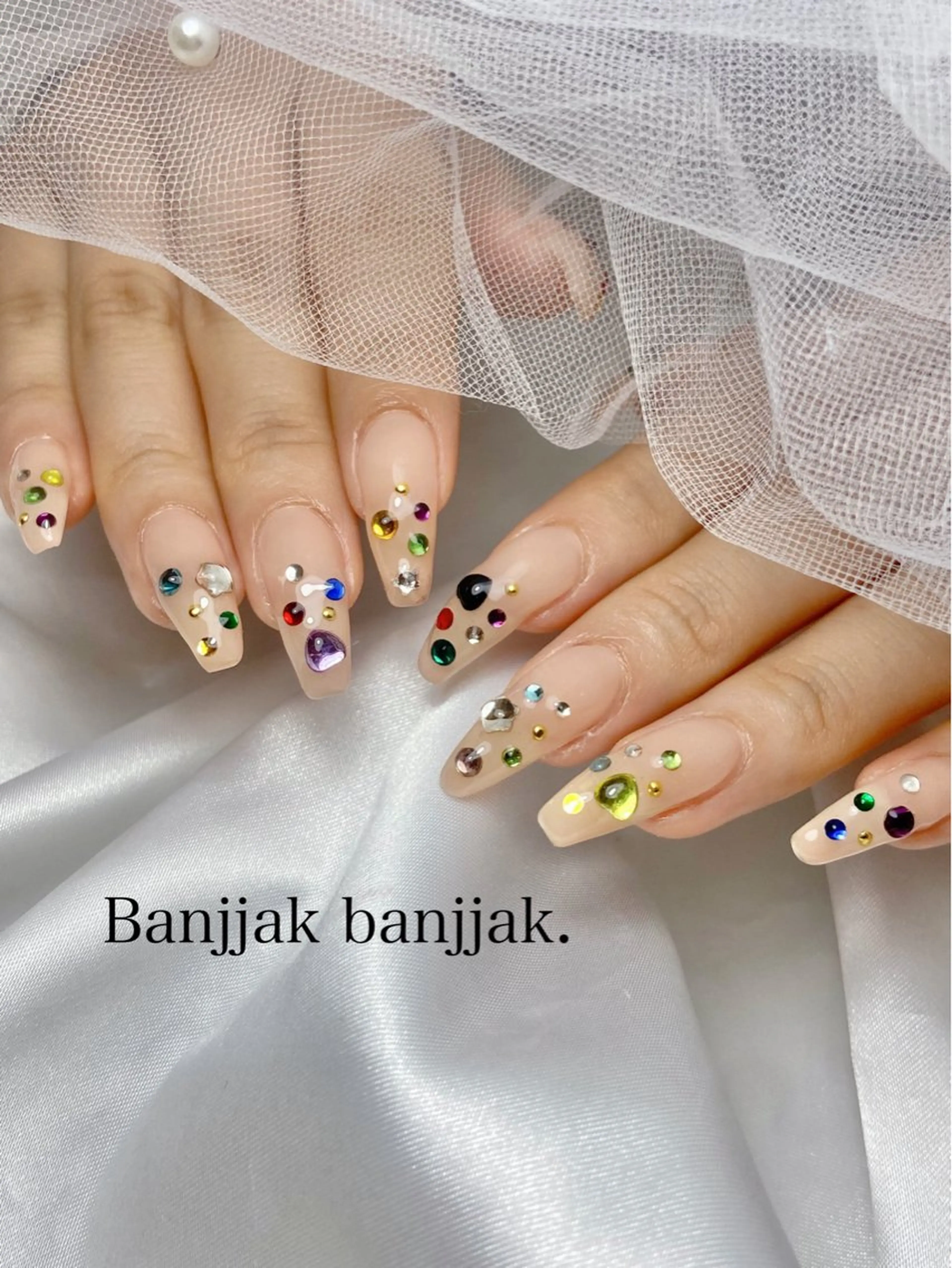 ネイル ハンドネイル パンチャパンチャ ネイルサロンのネイルデザイン