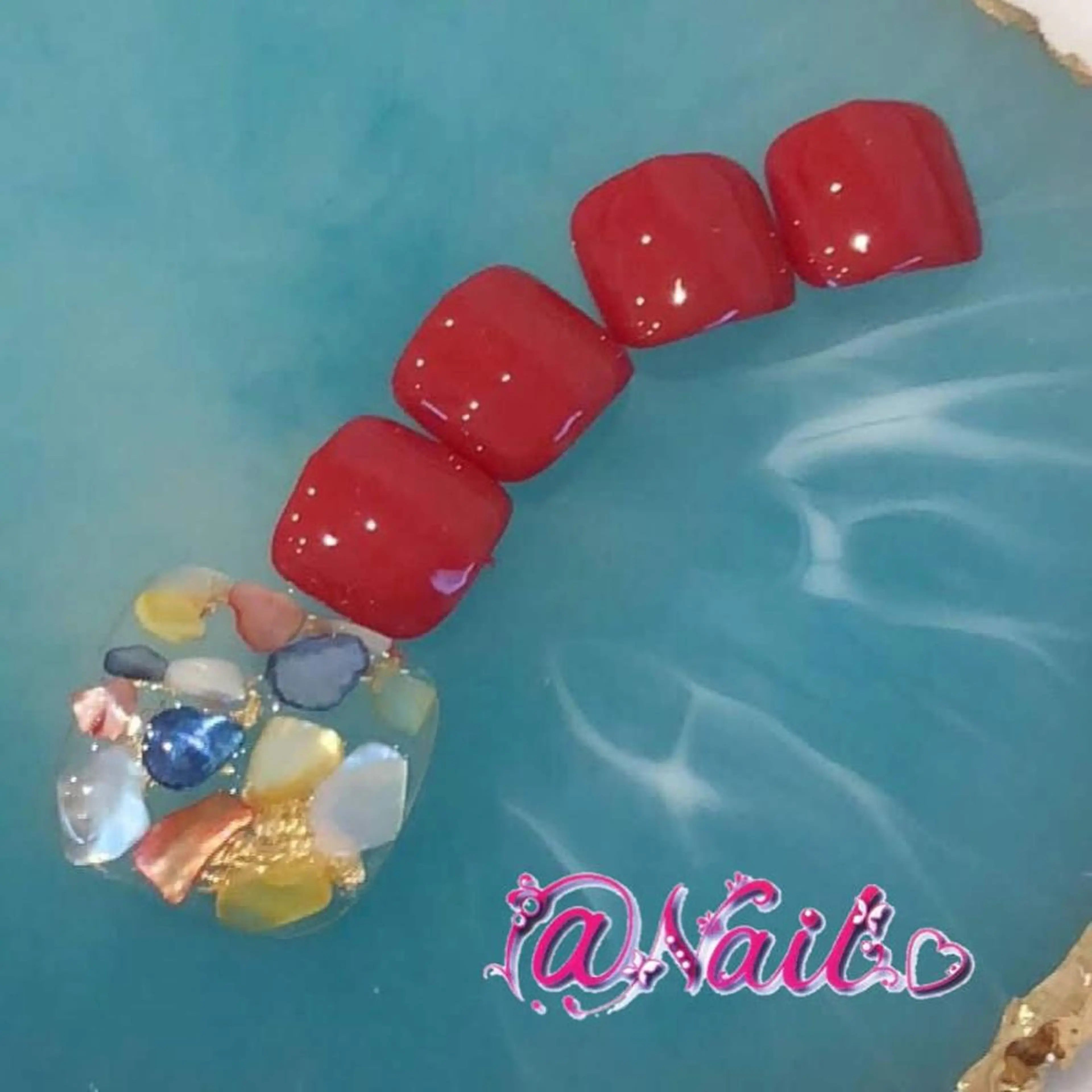 ネイル ネイルチップ 小尾 栞のネイルデザイン