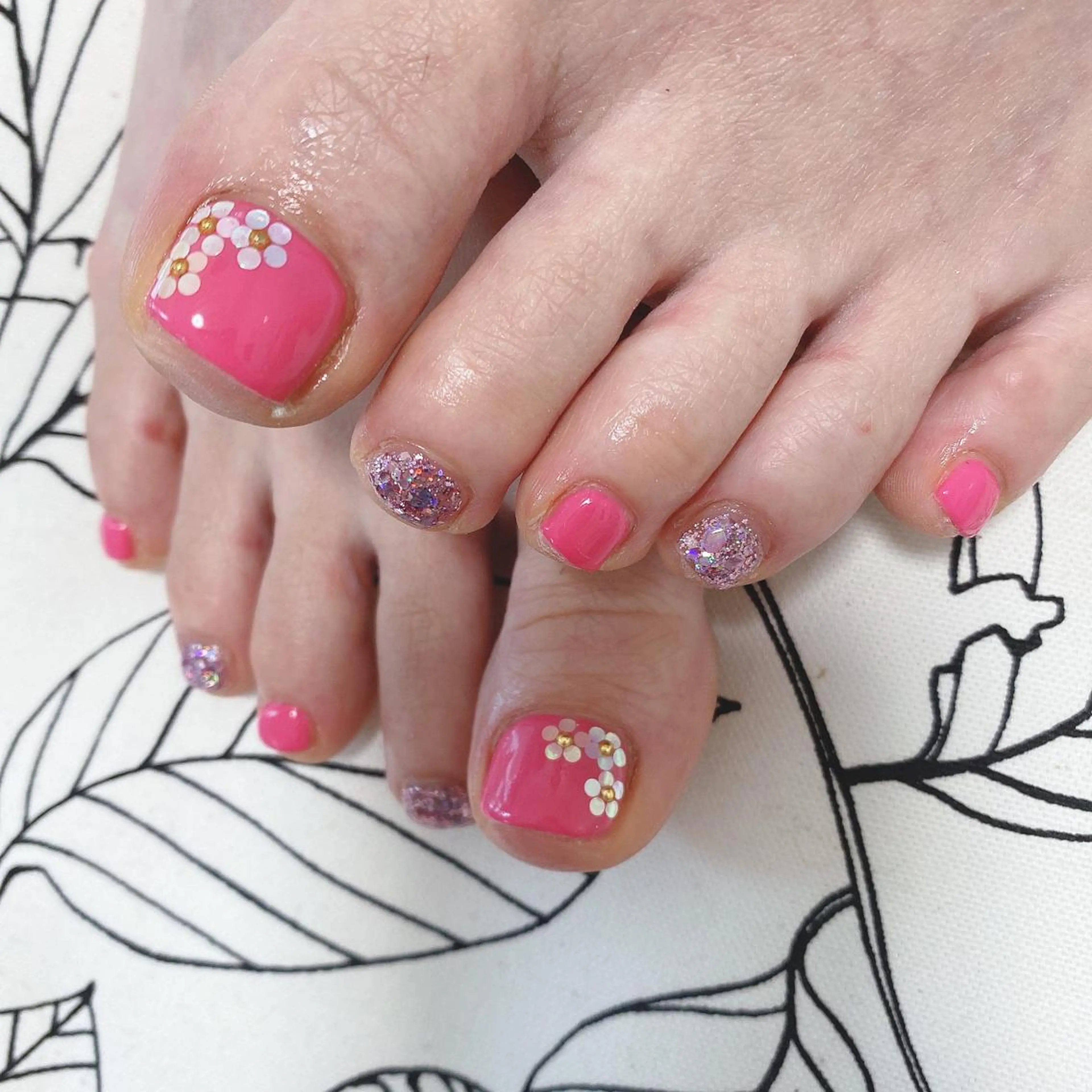 ネイル 吉岡 裕子のネイルデザイン