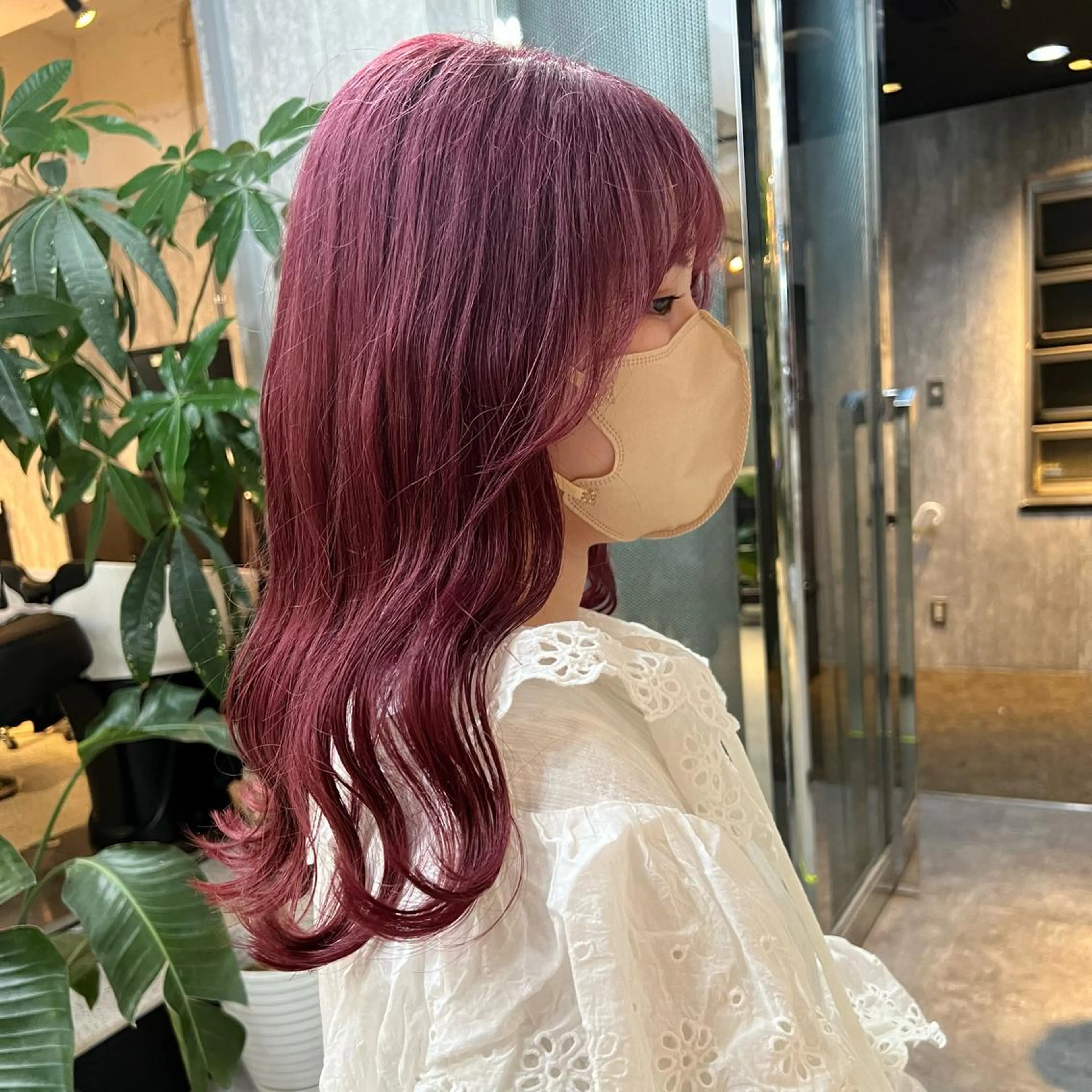 ロング カラー ヘアアレンジ ピンクカラー TIDEHAIR SHIHOのヘアスタイル