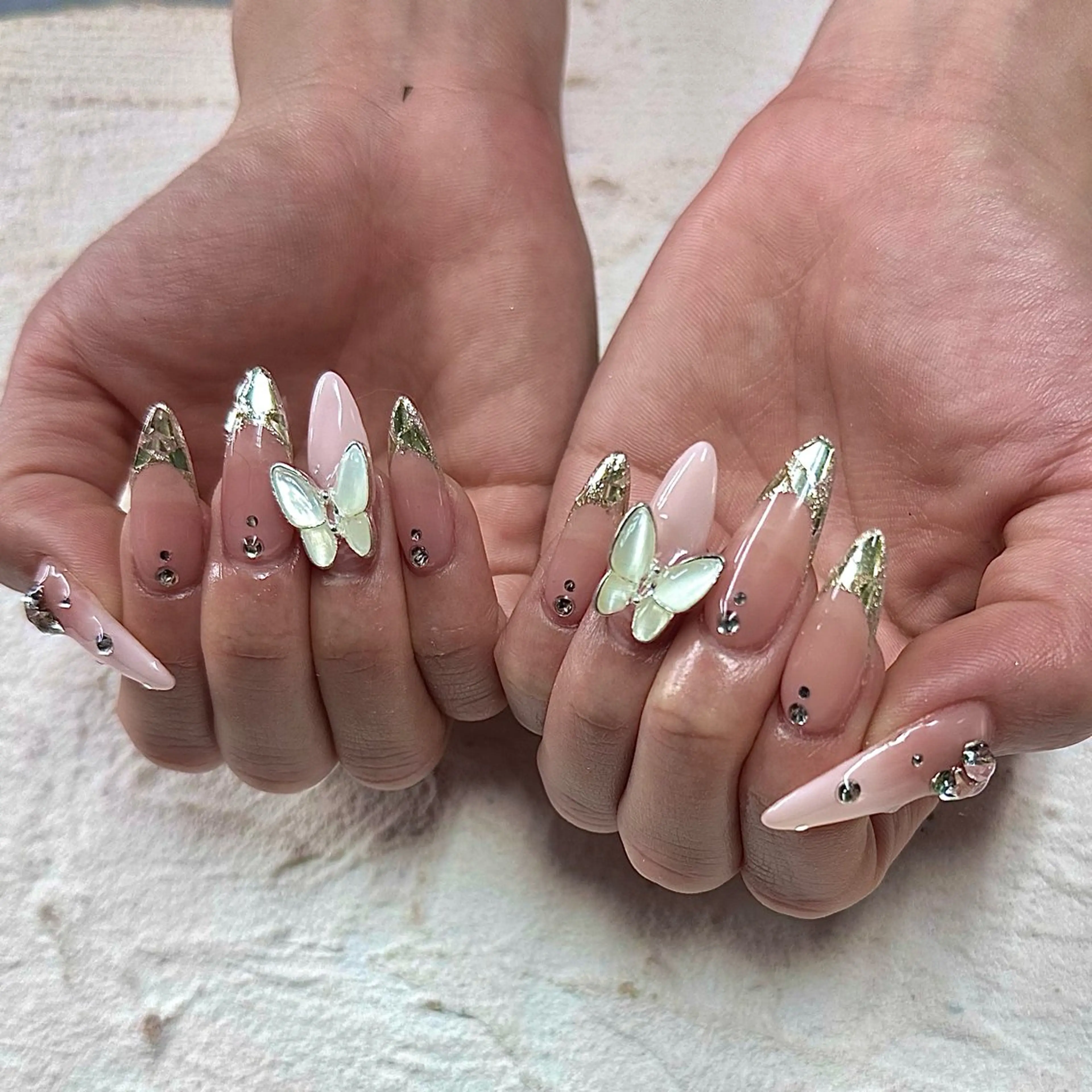 ネイル M.jewelry himeka🍒のネイルデザイン