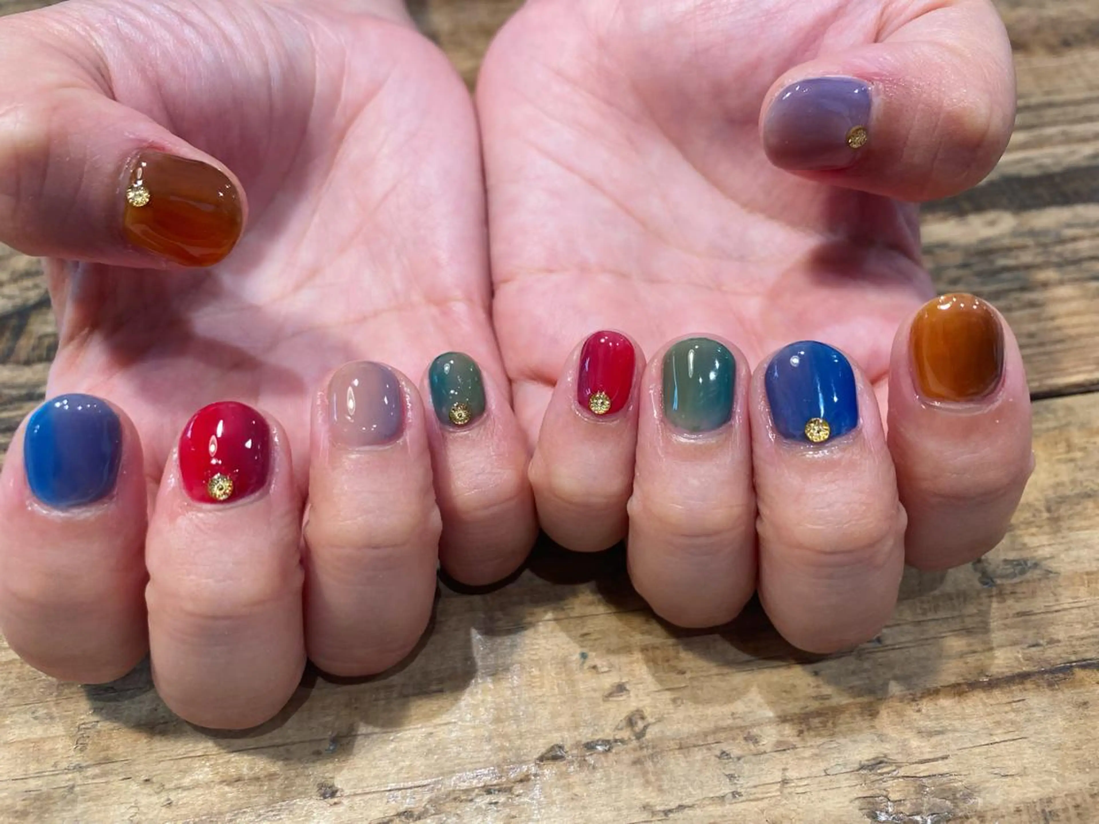 ネイル 佐藤  悠子のネイルデザイン