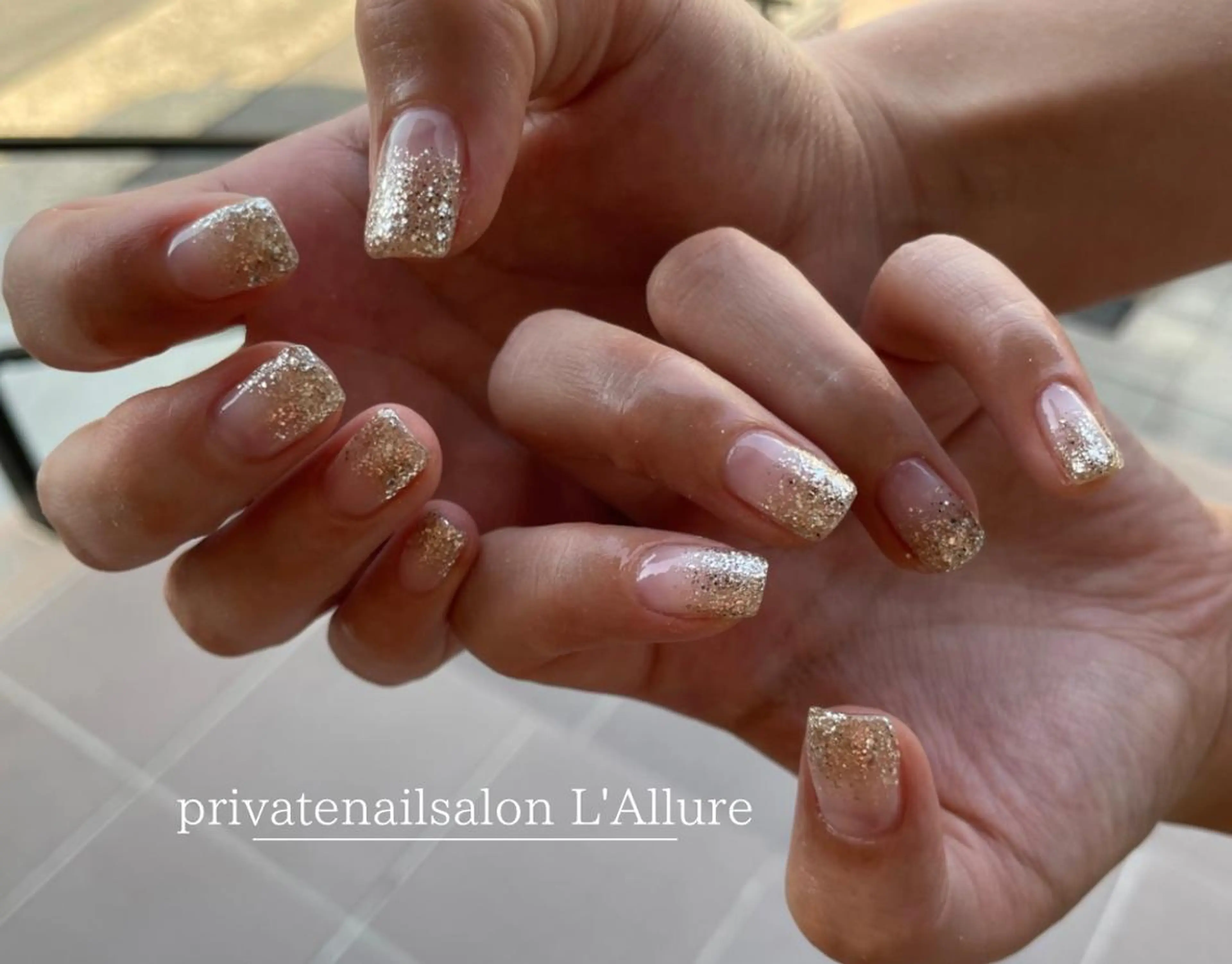 ネイル グラデーション ラメ(グリッター) ラメグラデーション ワンカラーネイル ハンドネイル nailsalon -L'Allure-のネイルデザイン