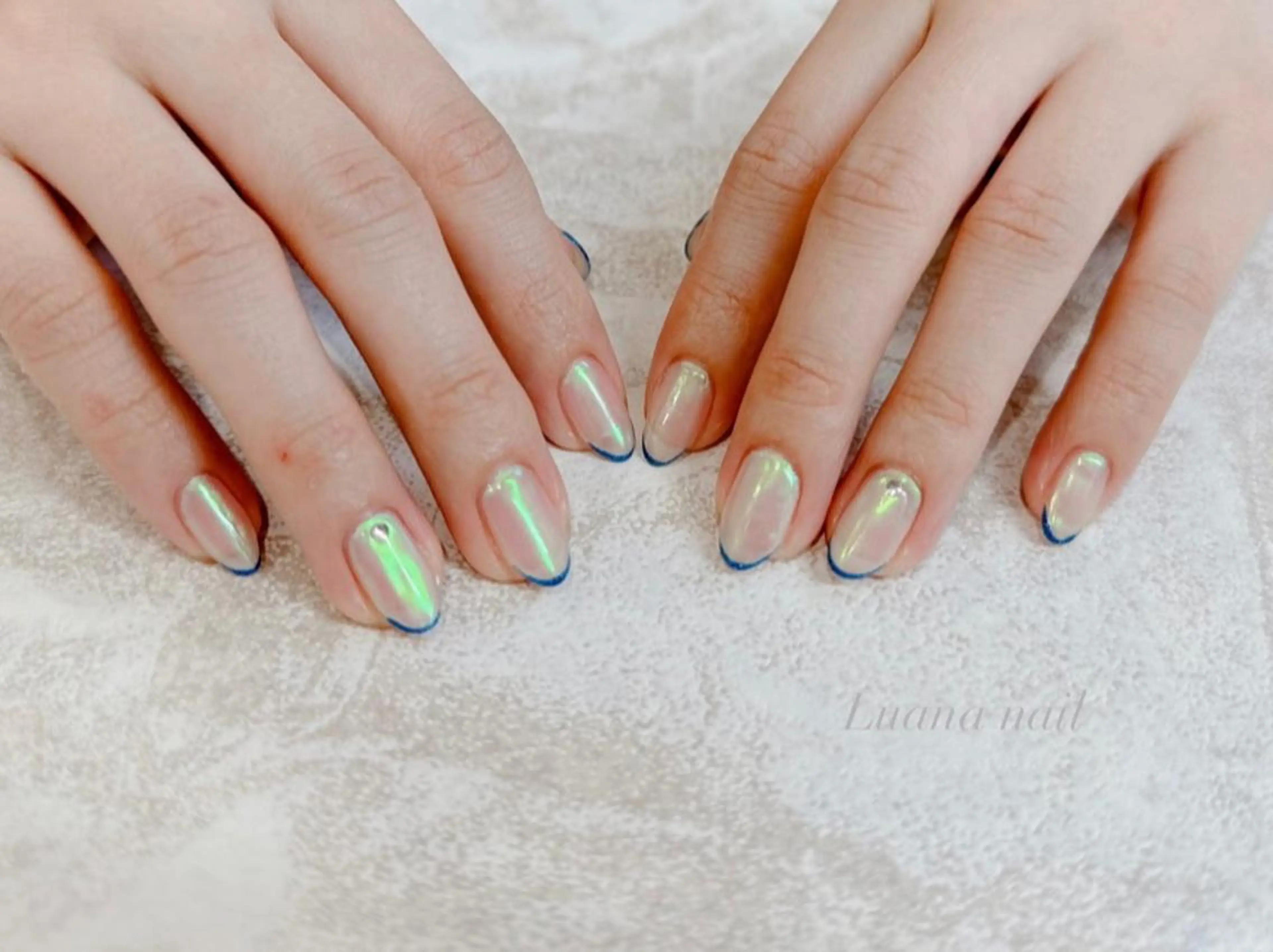 ミディアム ネイル オーロラネイル フレンチネイル ミラーネイル ブライダルネイル Luana nail (ルアナネイル)のネイルデザイン