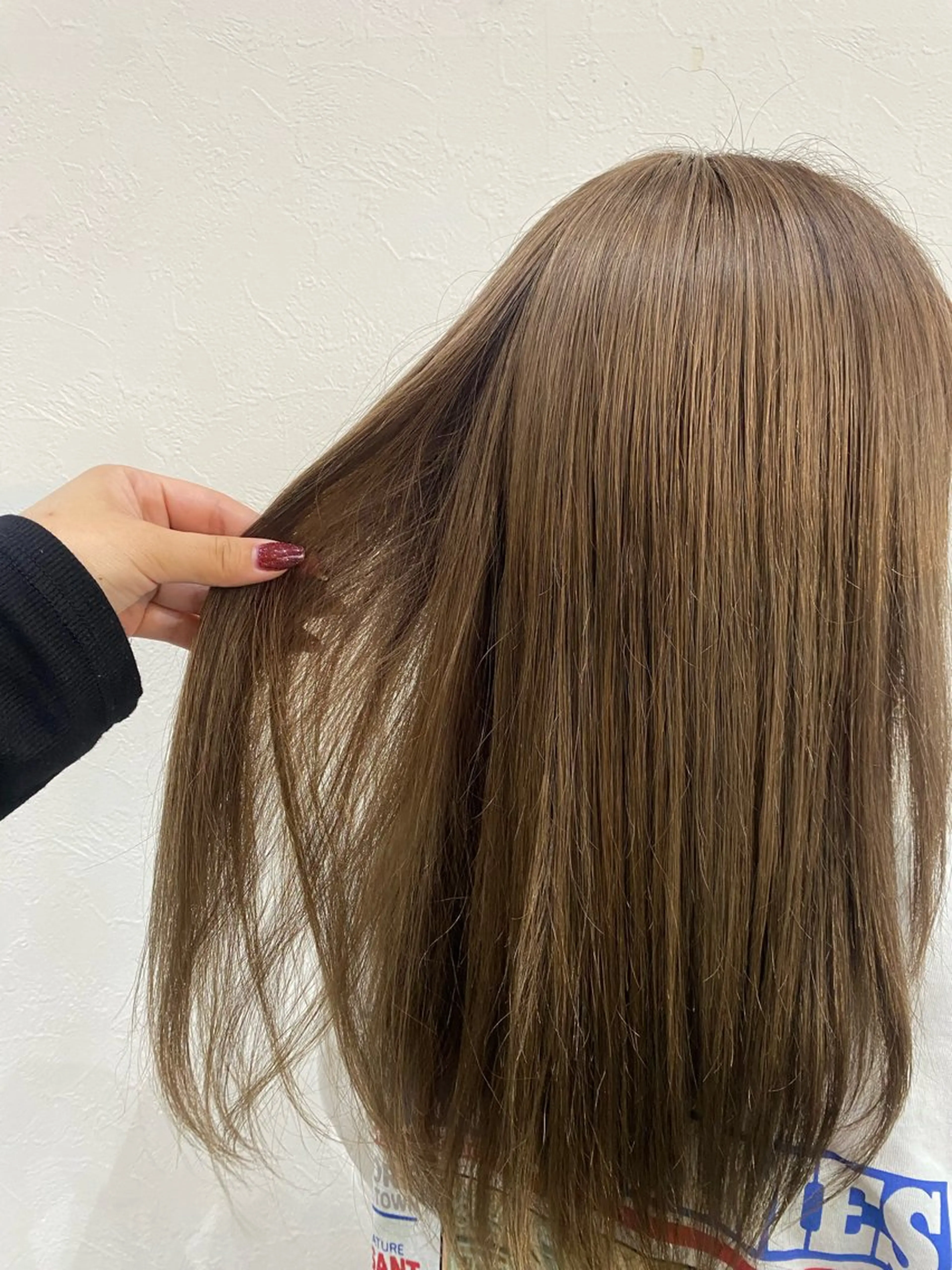 セミロング カラー 堺 未来のヘアスタイル