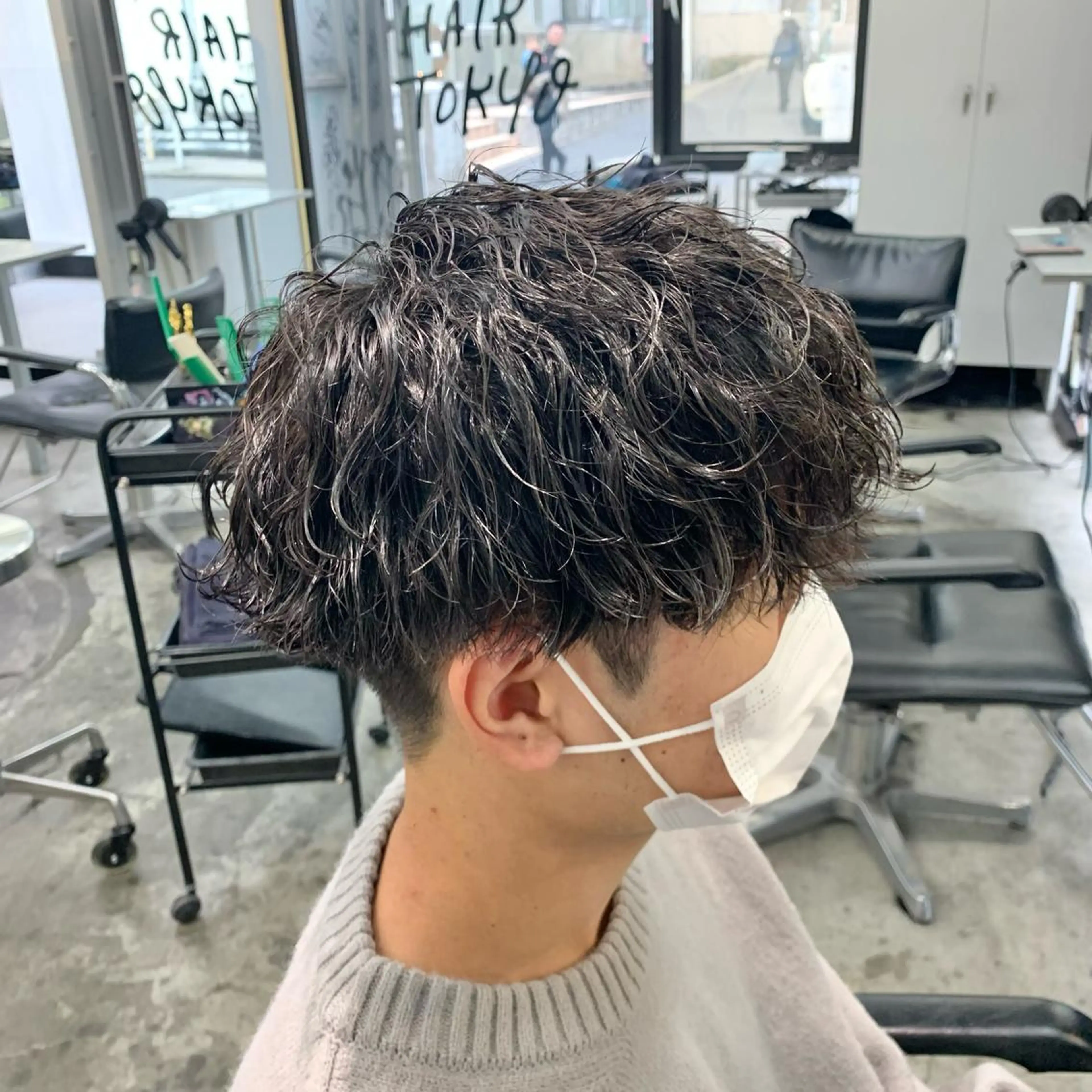 ショート パーマ メンズ 波巻きパーマ カット パーマ メンズ特化美容師/ 藤戸 椋のヘアスタイル