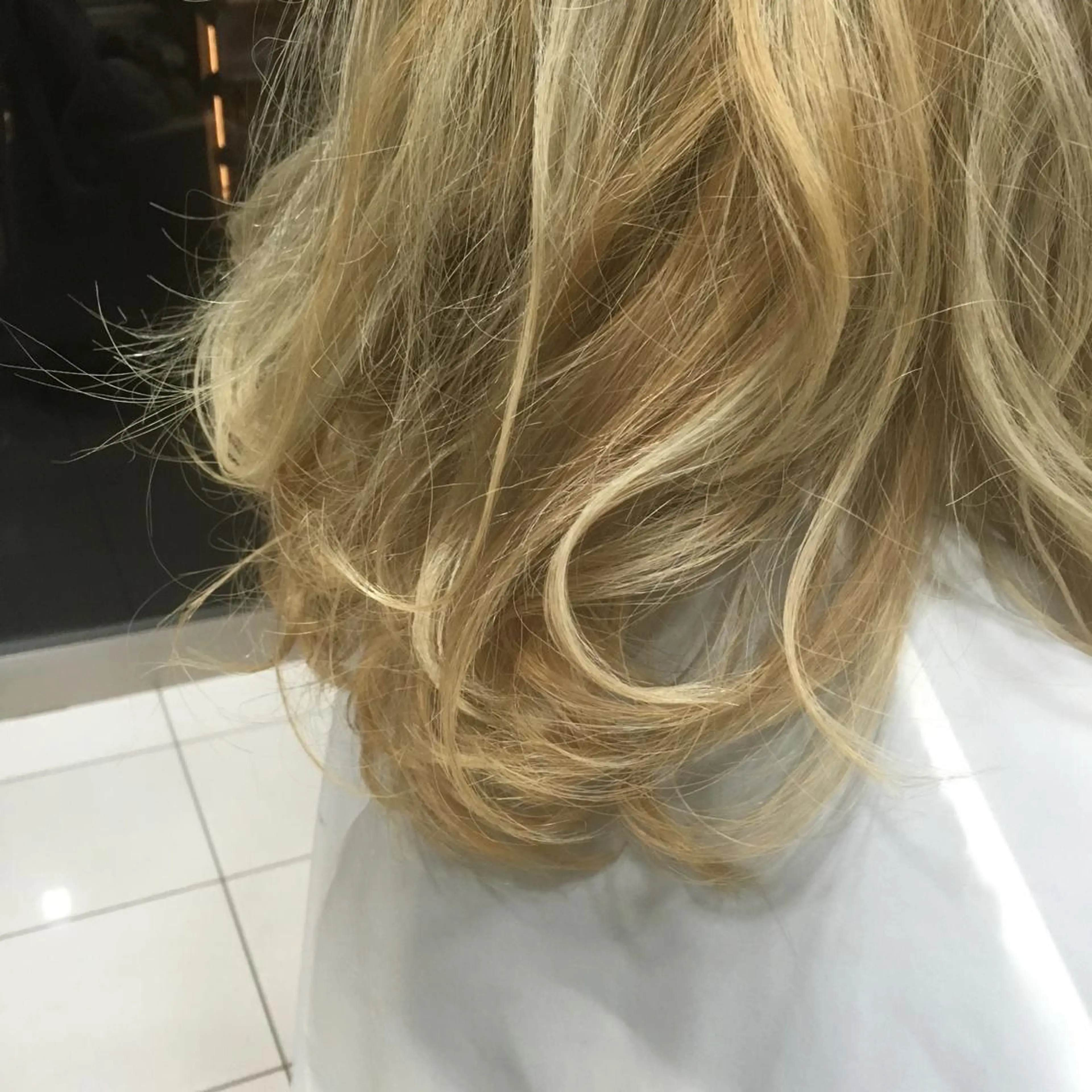 ミディアム カラー 白髪ぼかしハイライト 柳川拓哉のヘアスタイル